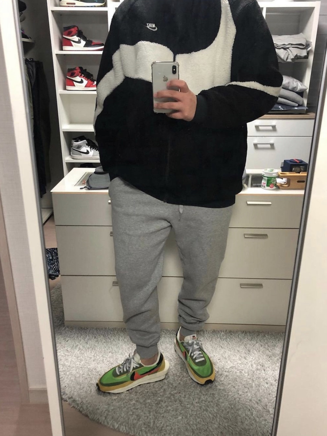 Nike x Sacai LDWaffle Green Multi, Nike Big Swoosh Full Zip Jacket Black Sail 착용 스타일