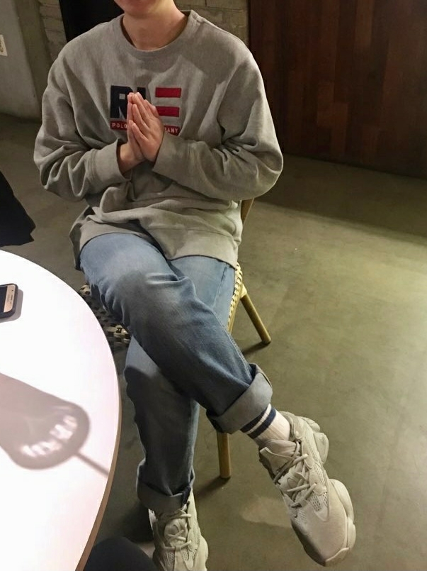 Adidas Yeezy 500 Salt 착용 스타일 - 1