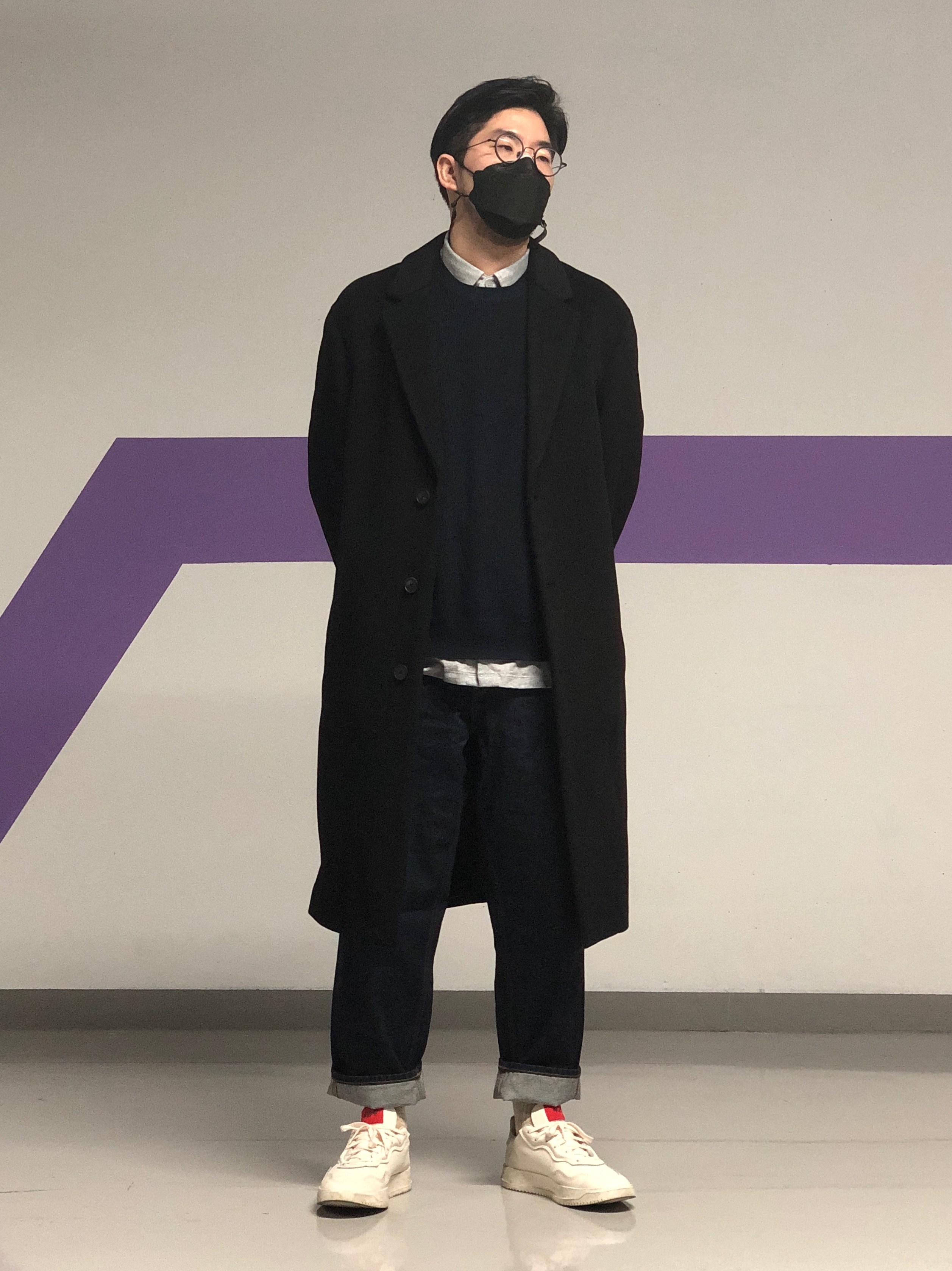 Adidas SC Premiere 424 on Fairfax Chalk White 착용 스타일