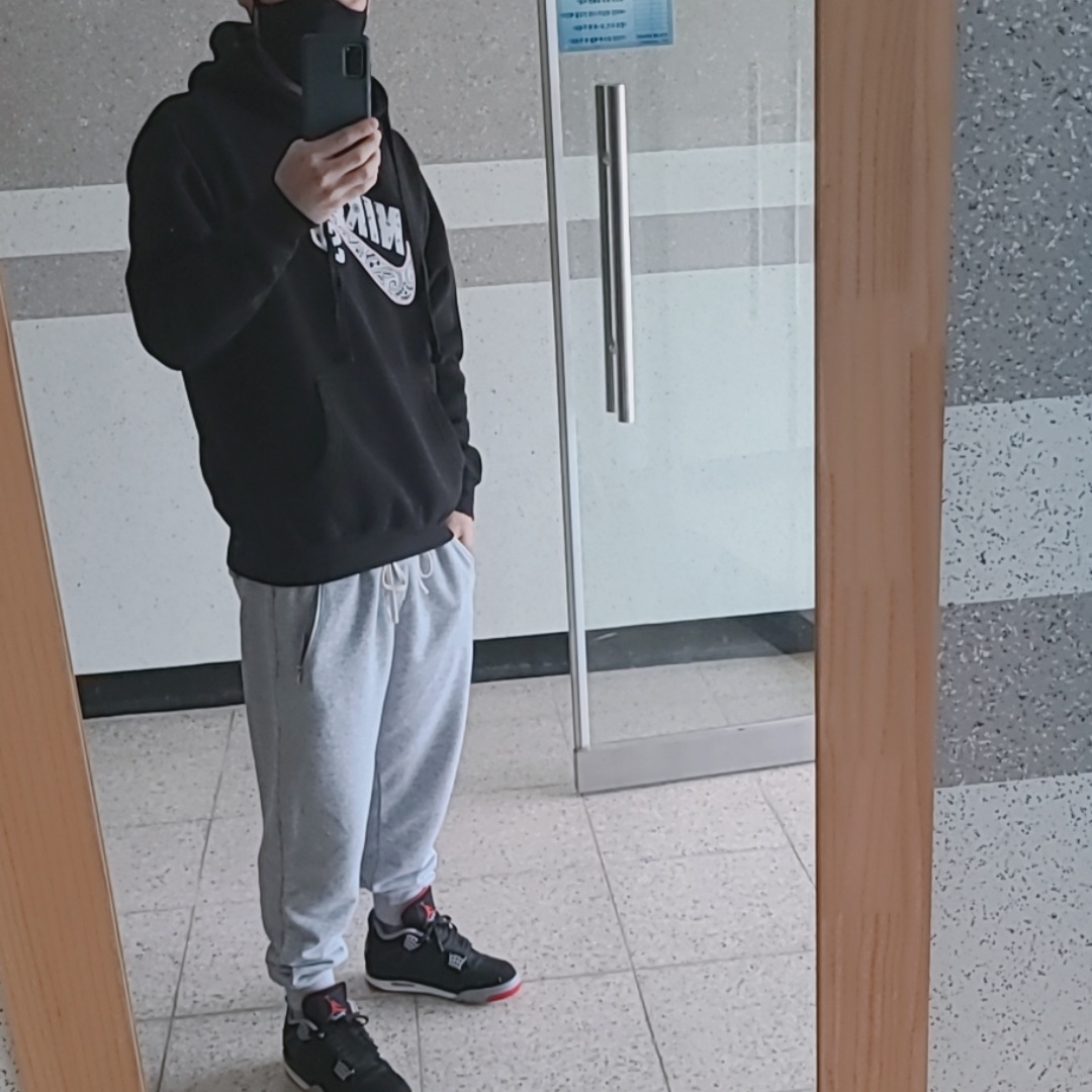 Jordan 4 Retro Bred 2019 착용 스타일