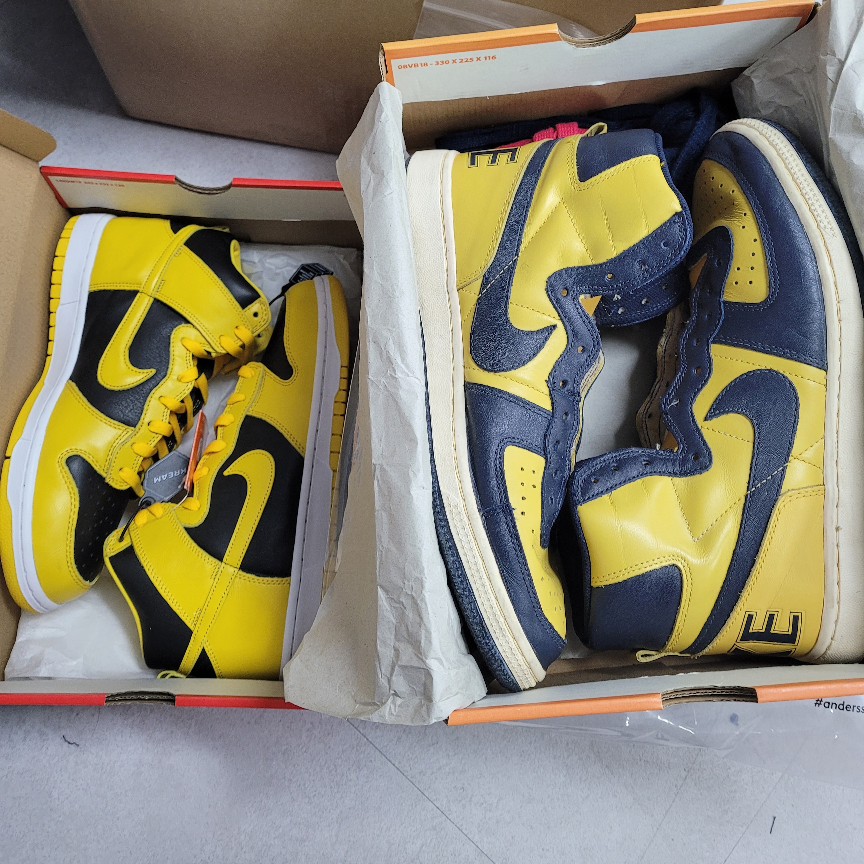 Nike Dunk High SP Varsity Maize 착용 스타일 - 1