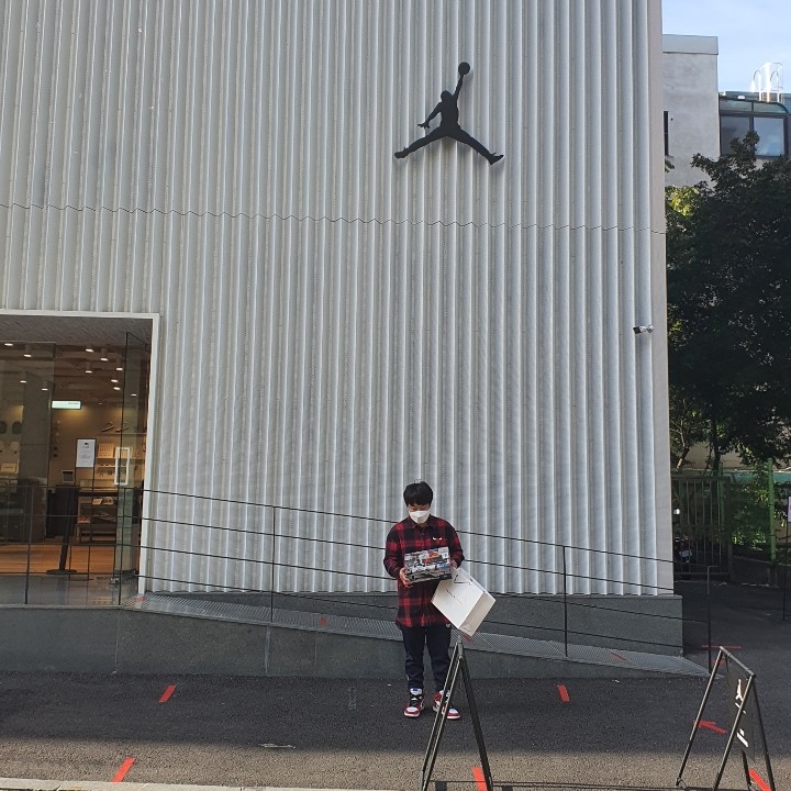 Jordan 1 Retro High Spider-Man Origin Story 착용 스타일