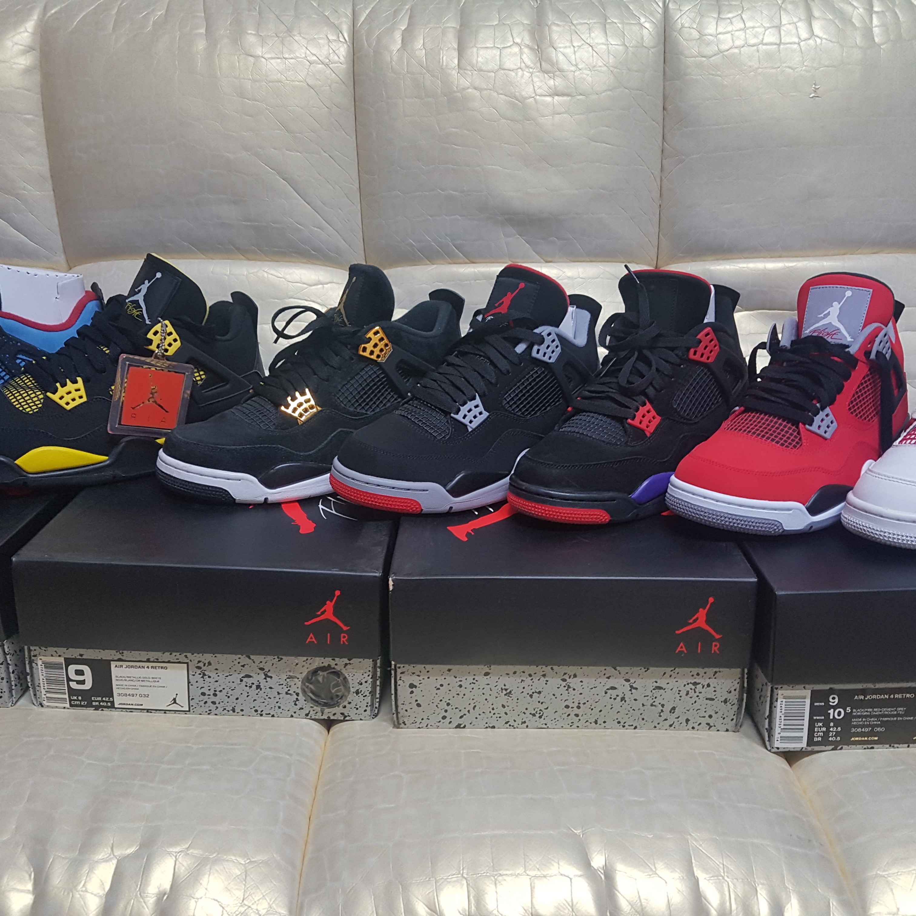 Jordan 4 Retro Bred 2019, Jordan 4 x Travis Scott Retro Cactus Jack 착용 스타일