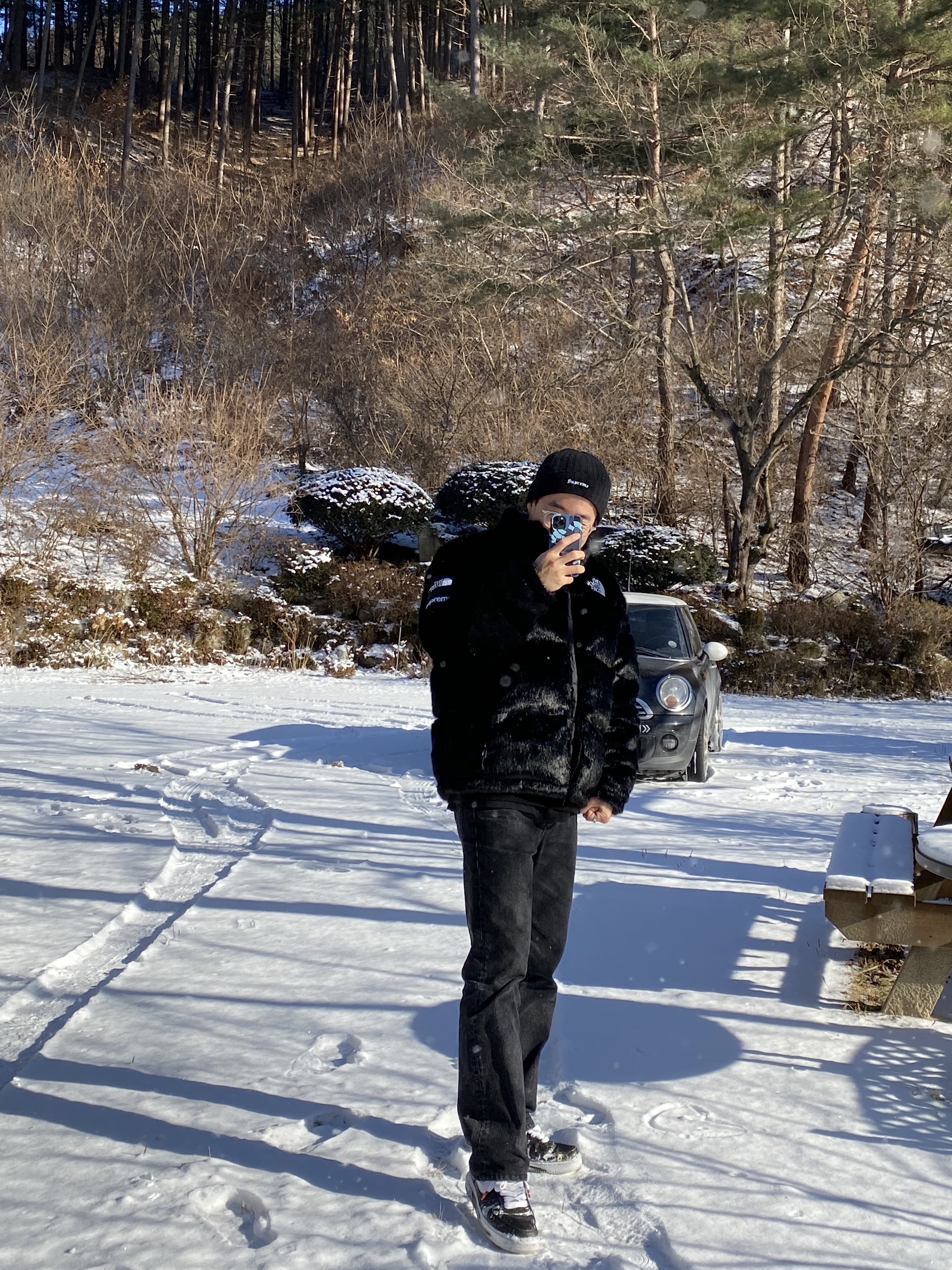 Supreme x The North Face Faux Fur Nuptse Jacket Black - 20FW, Nike x Peaceminusone Air Force 1 Low Para-Noise 착용 스타일
