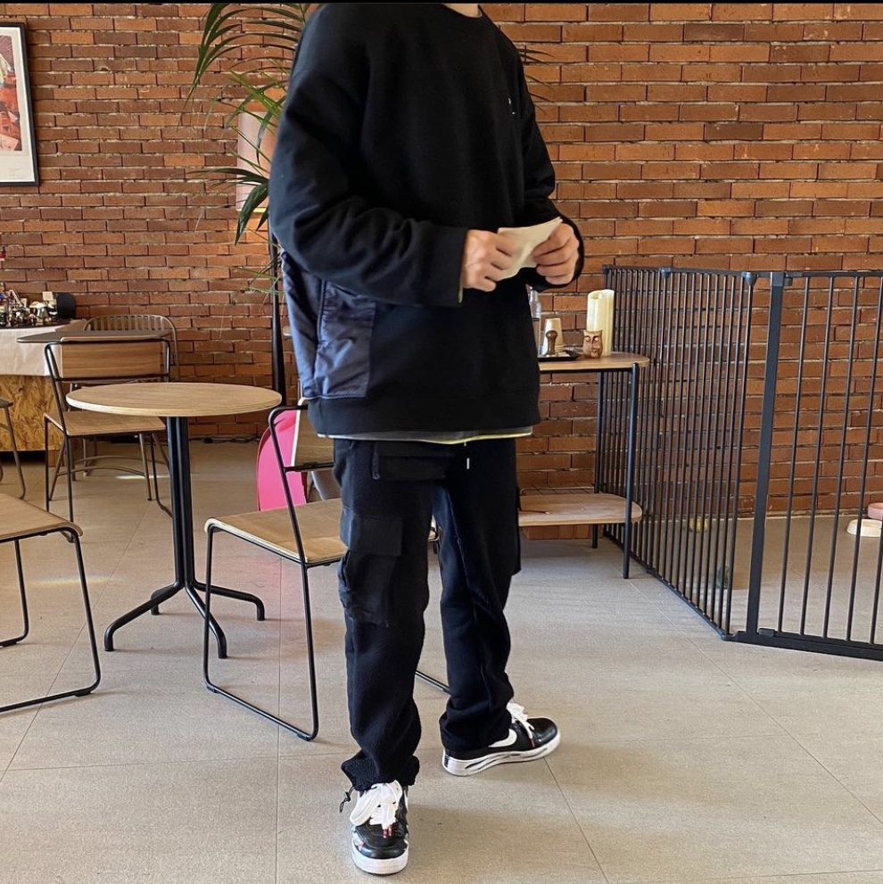 Nike x Peaceminusone Air Force 1 Low Para-Noise 착용 스타일