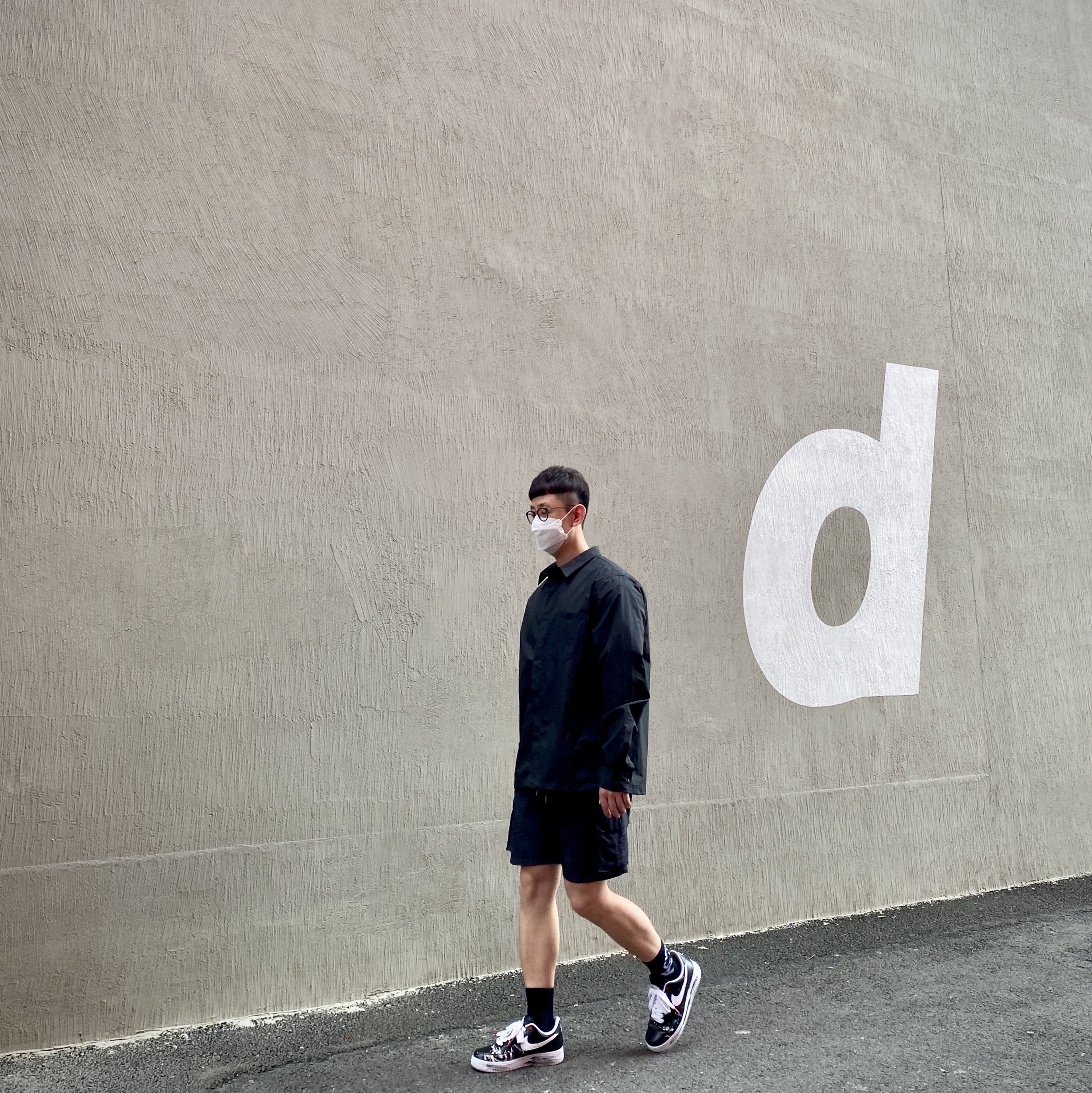 Nike x Peaceminusone Air Force 1 Low Para-Noise 착용 스타일