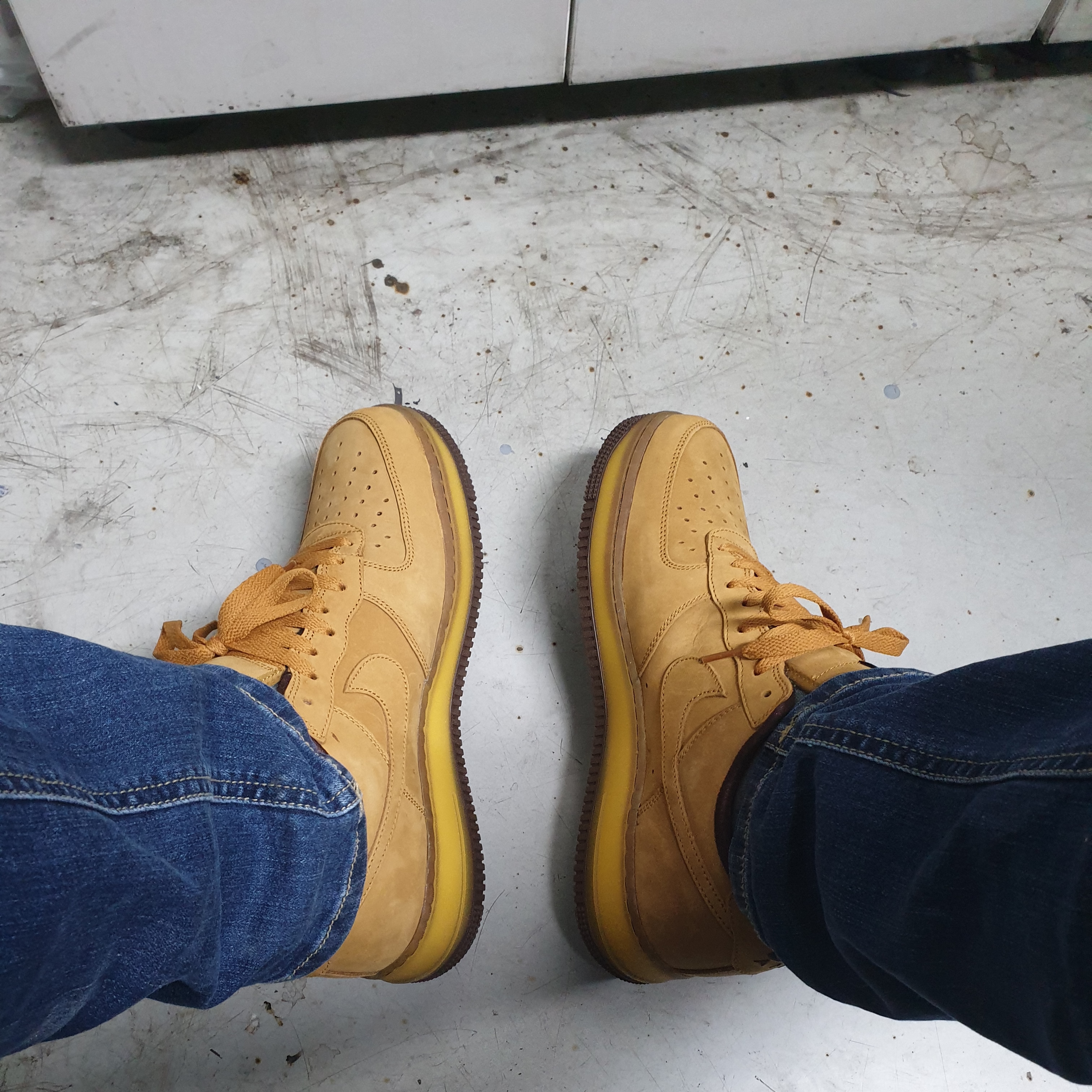 Nike Air Force 1 Low Retro SP Wheat Mocha 착용 스타일