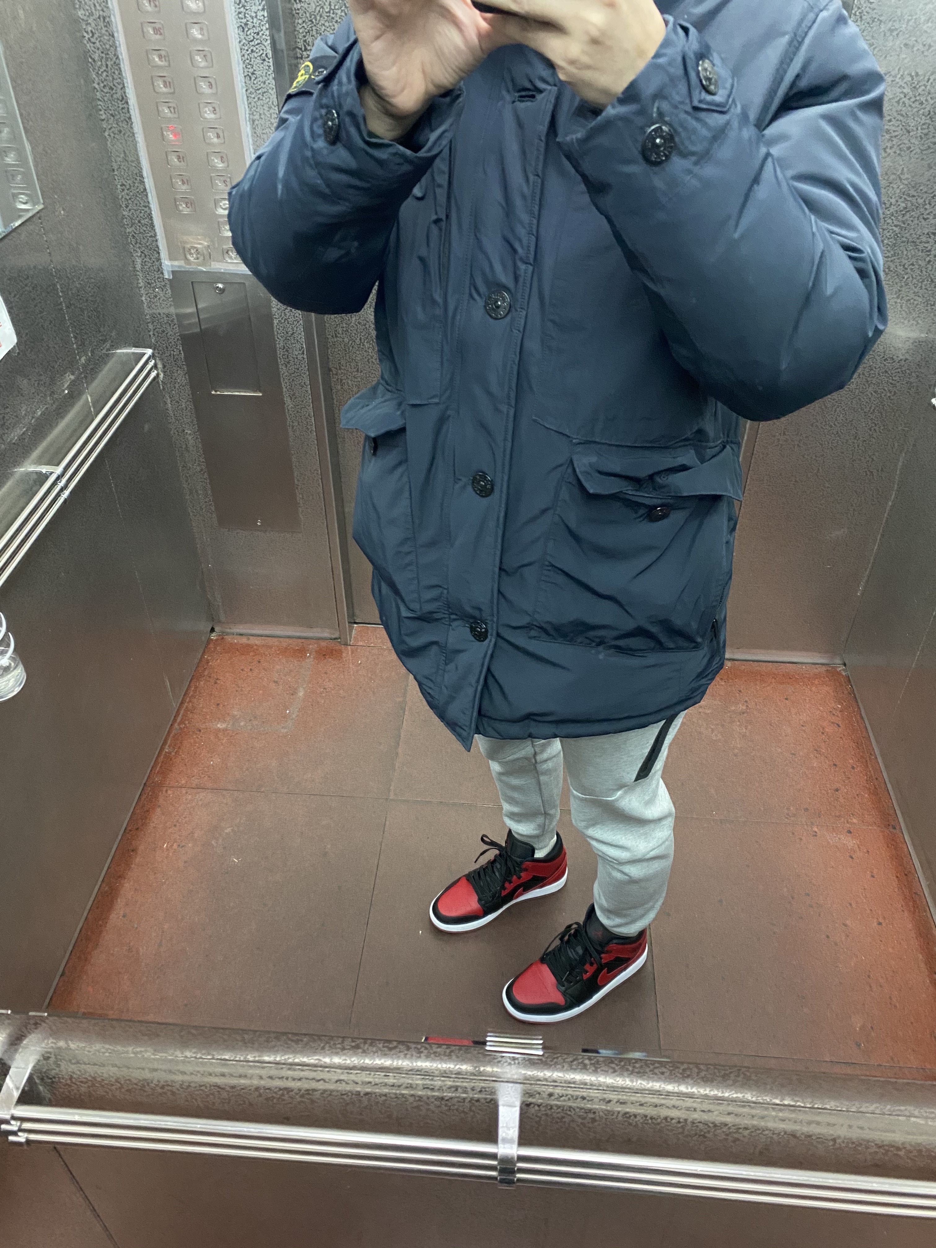 Jordan 1 Mid Bred Banned 2020 착용 스타일