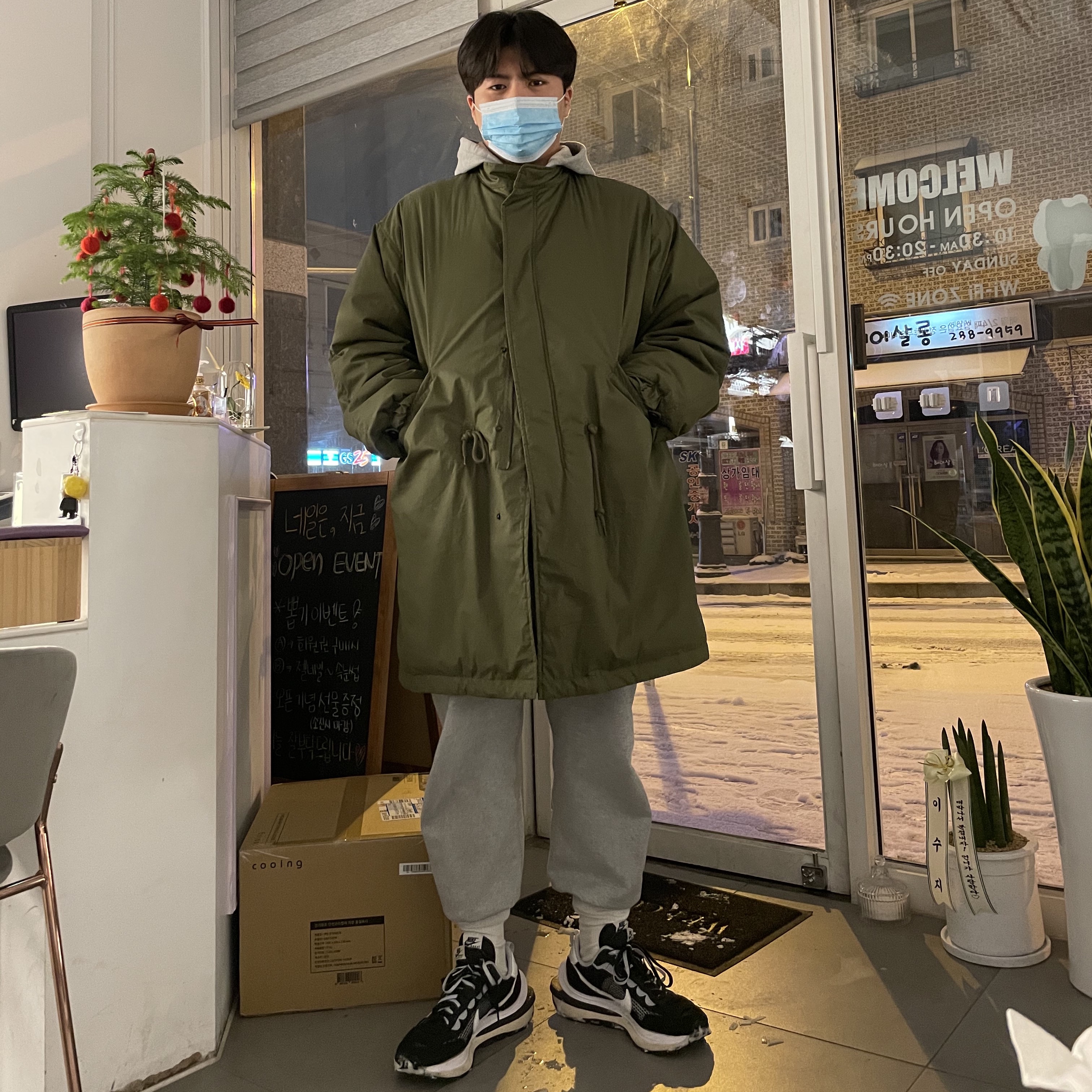 Nike x Sacai VaporWaffle Black White 착용 스타일