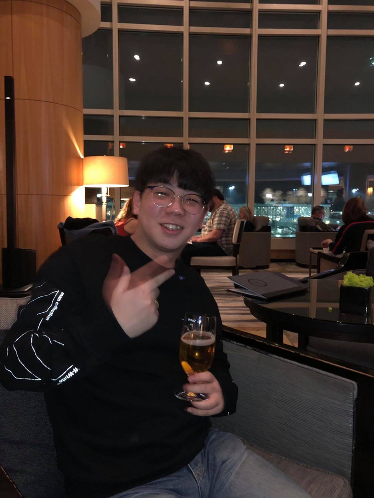 KREAM 프로필 이미지