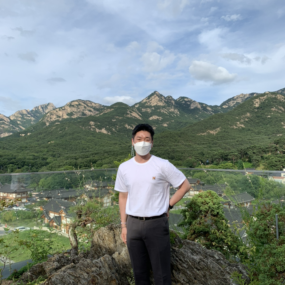 KREAM 프로필 이미지