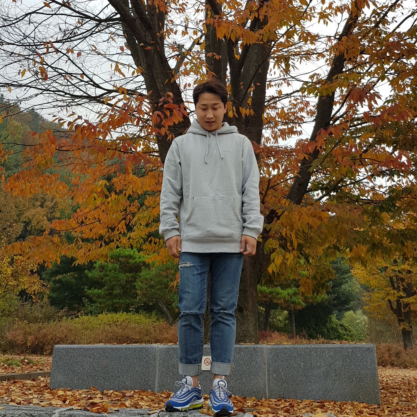 Nike Air Max 97 OG Royal Neon 착용 스타일