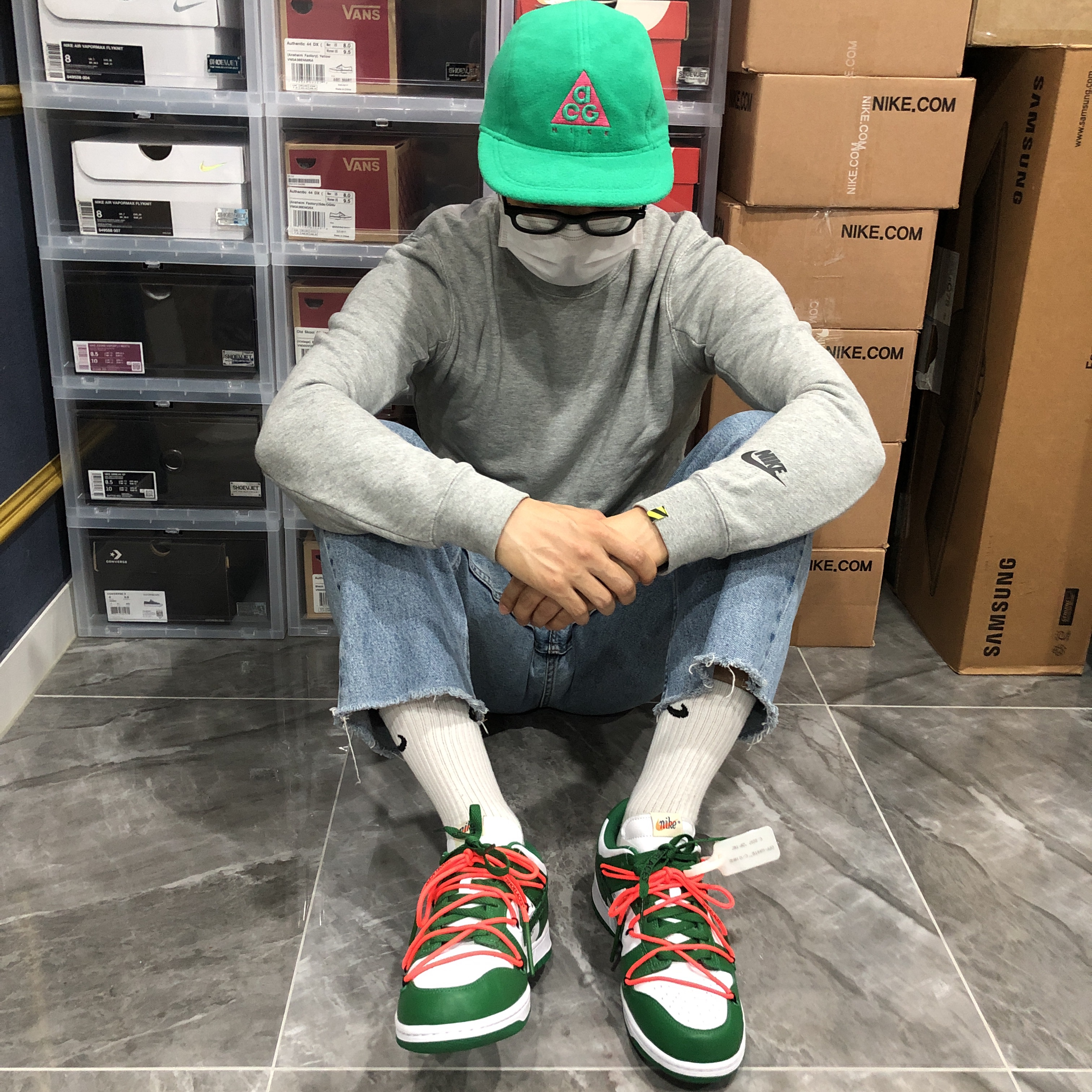Nike x Off-White Dunk Low Pine Green 착용 스타일 - 1
