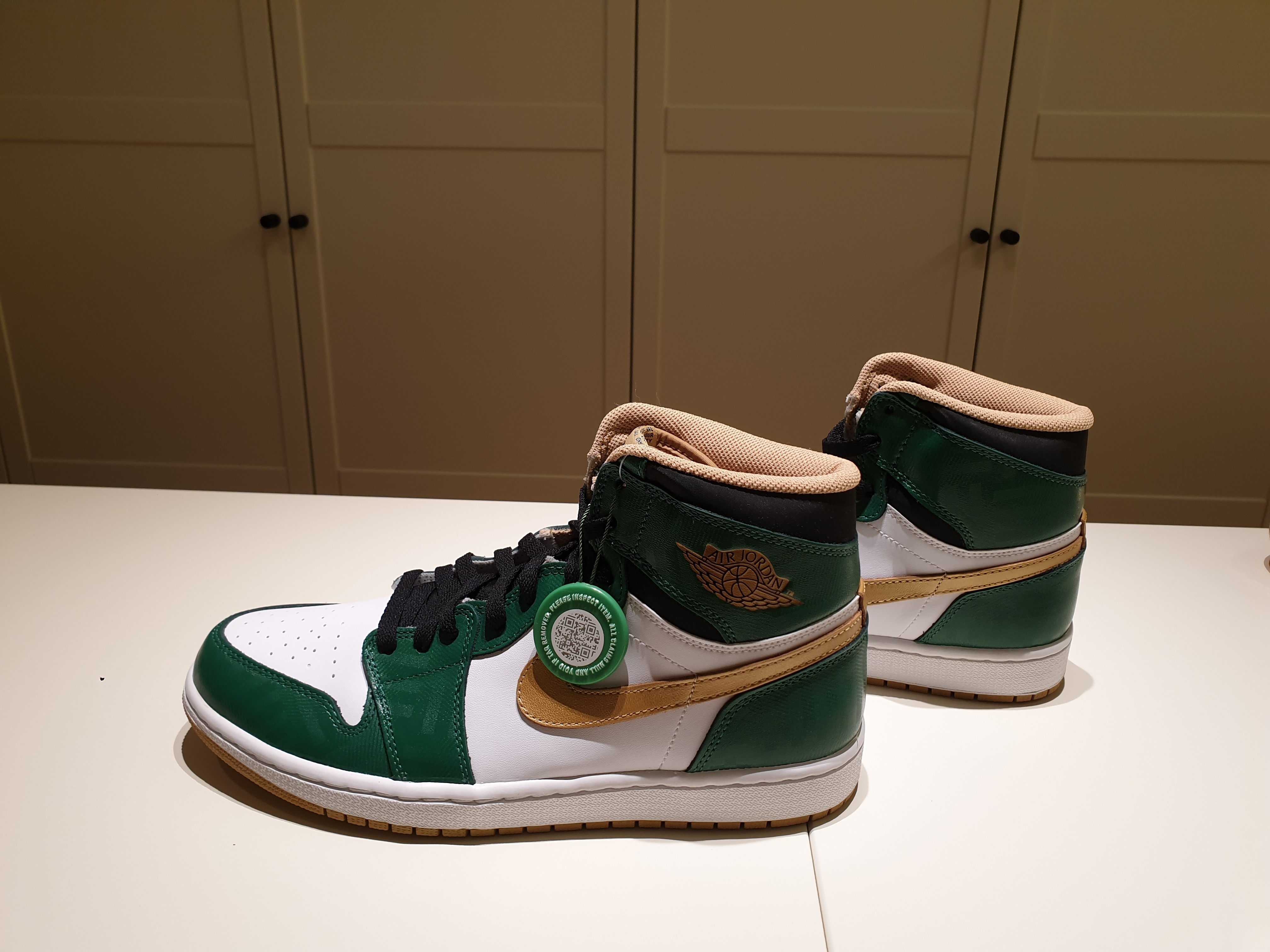Jordan 1 Retro High OG Celtics 착용 스타일