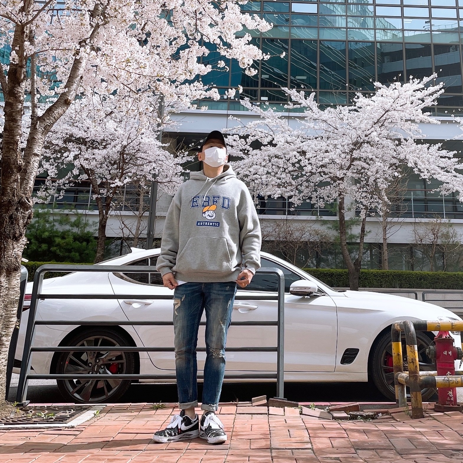 Nike x Peaceminusone Air Force 1 Low Para-Noise 착용 스타일