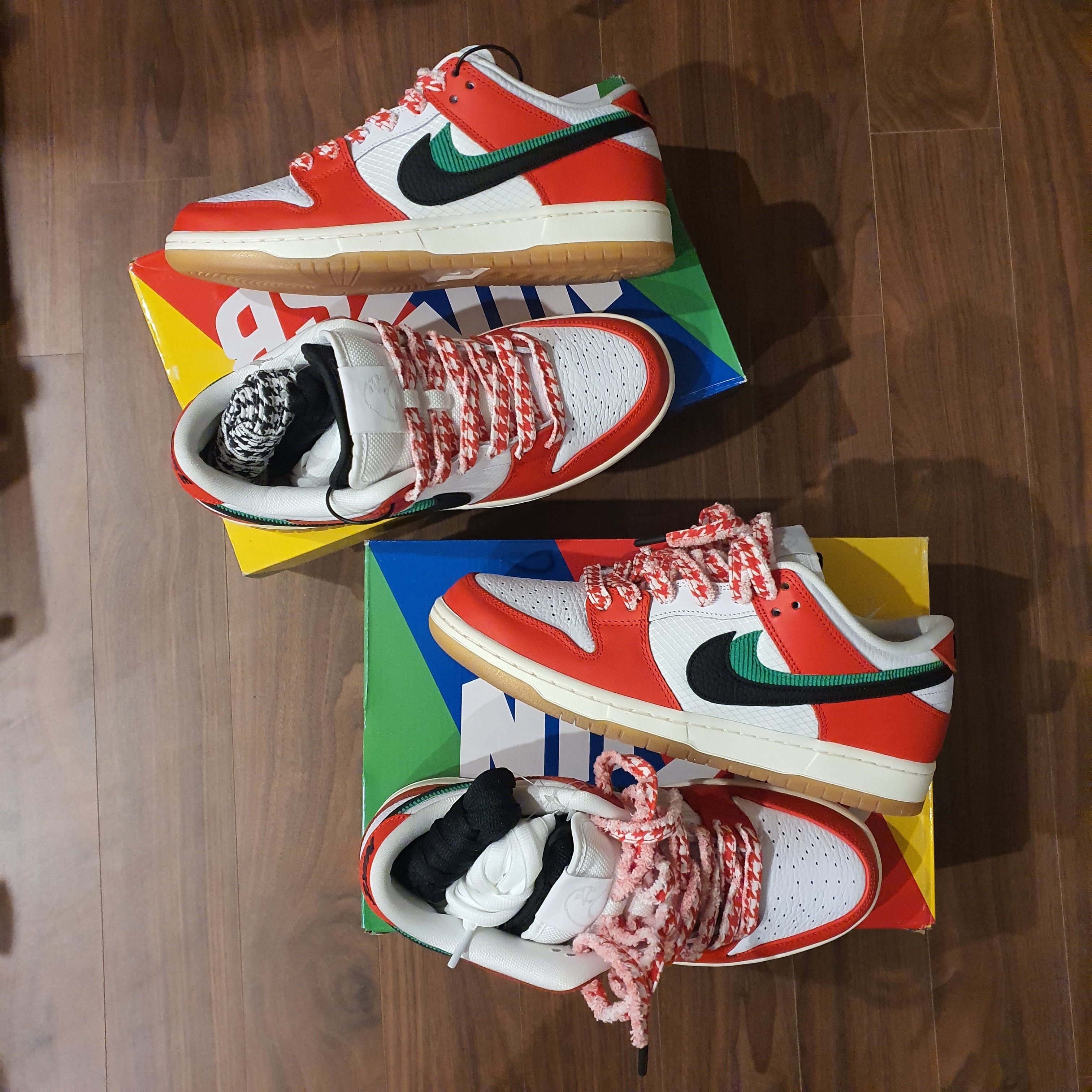 Nike x Frame Skate SB Dunk Low Pro Habibi 착용 스타일