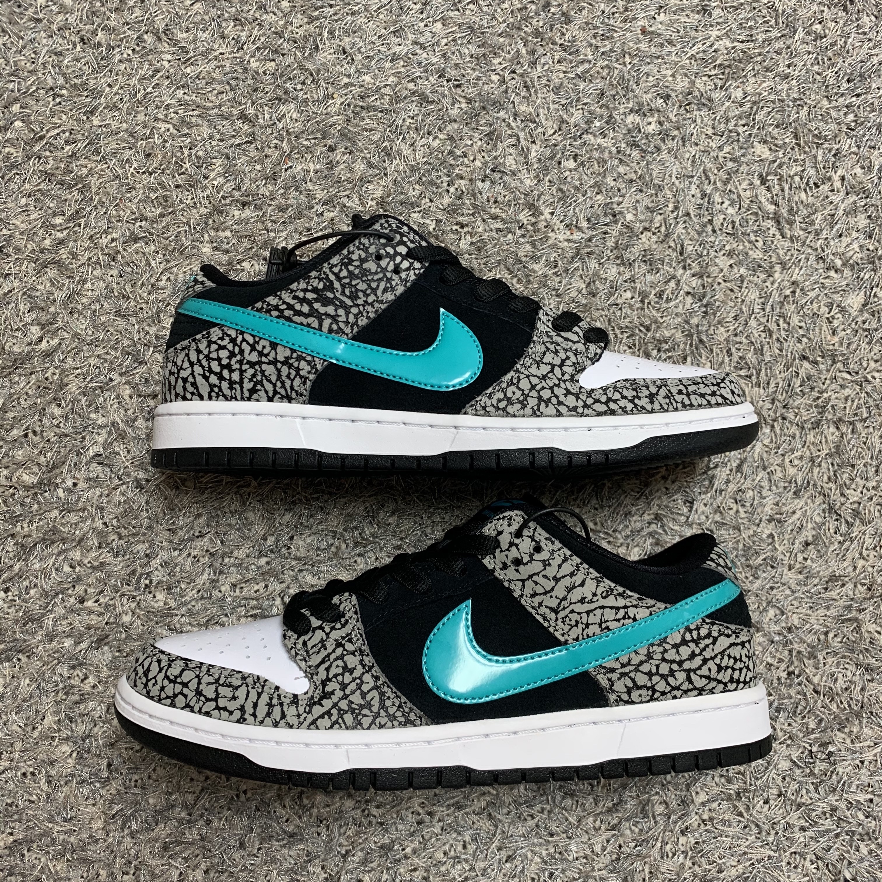 Nike SB Dunk Low Pro Clear Jade 착용 스타일 - 1