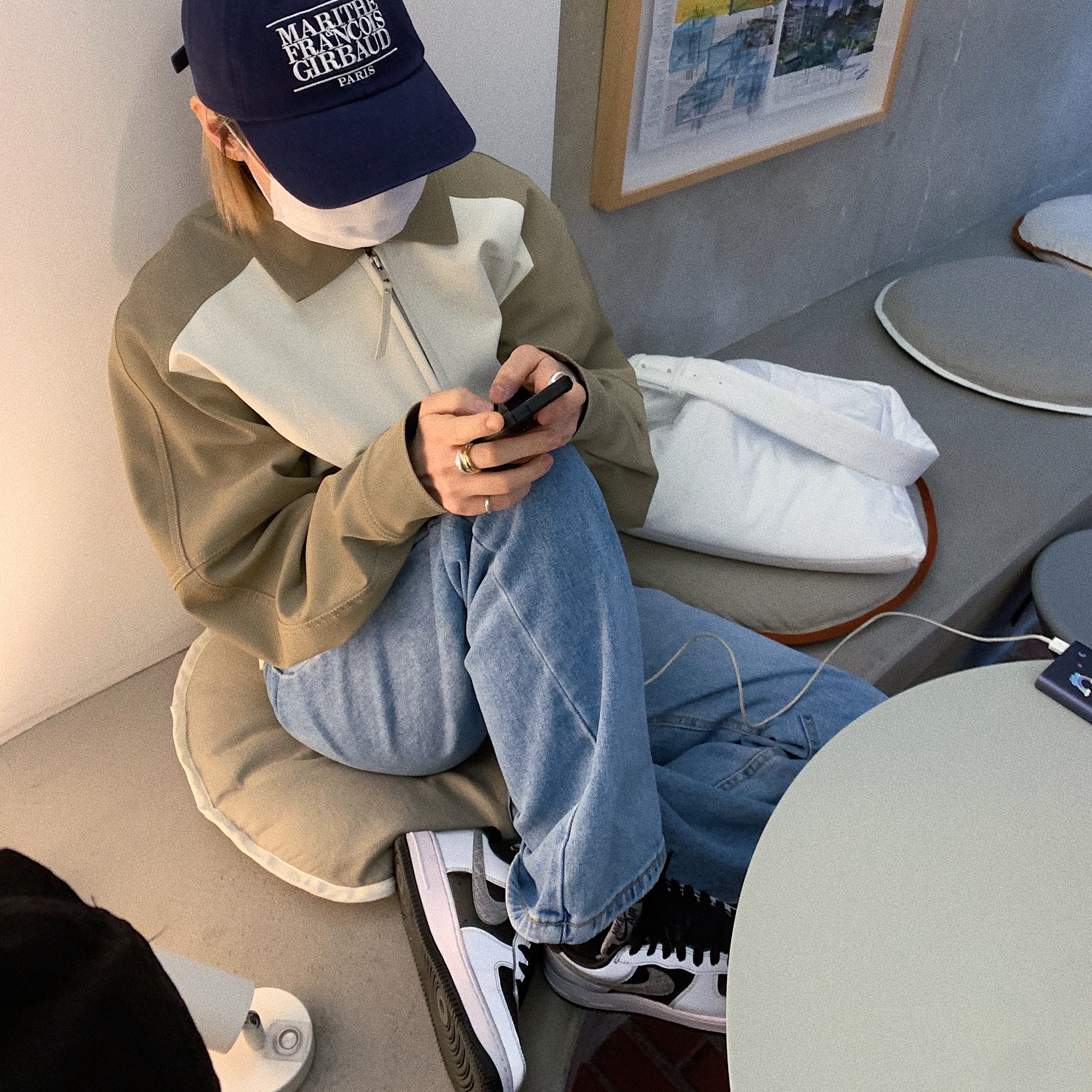 Nike Air Force 1 B Silver Snake 착용 스타일