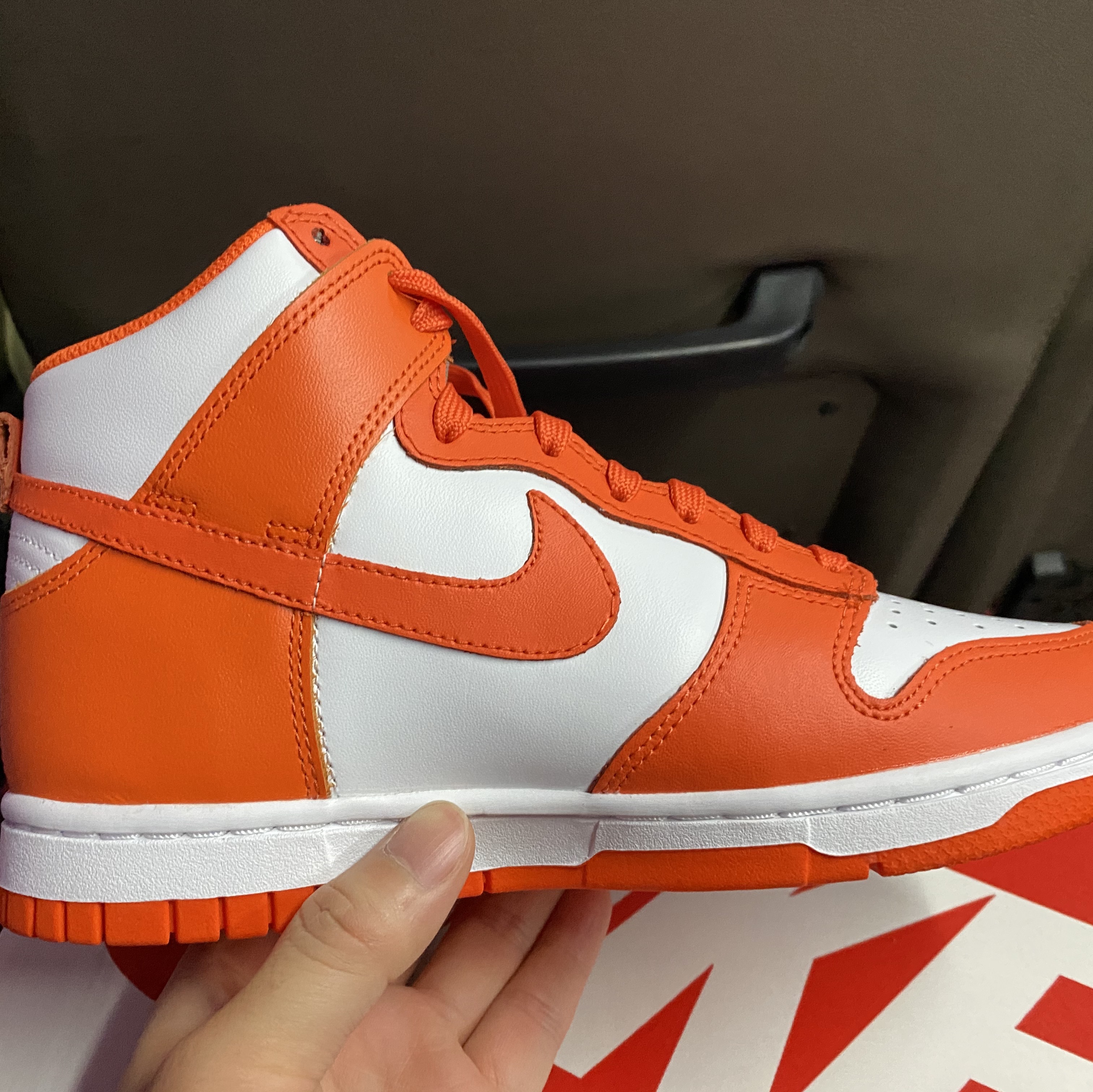 (W) Nike Dunk High Orange Blaze 착용 스타일 - 2