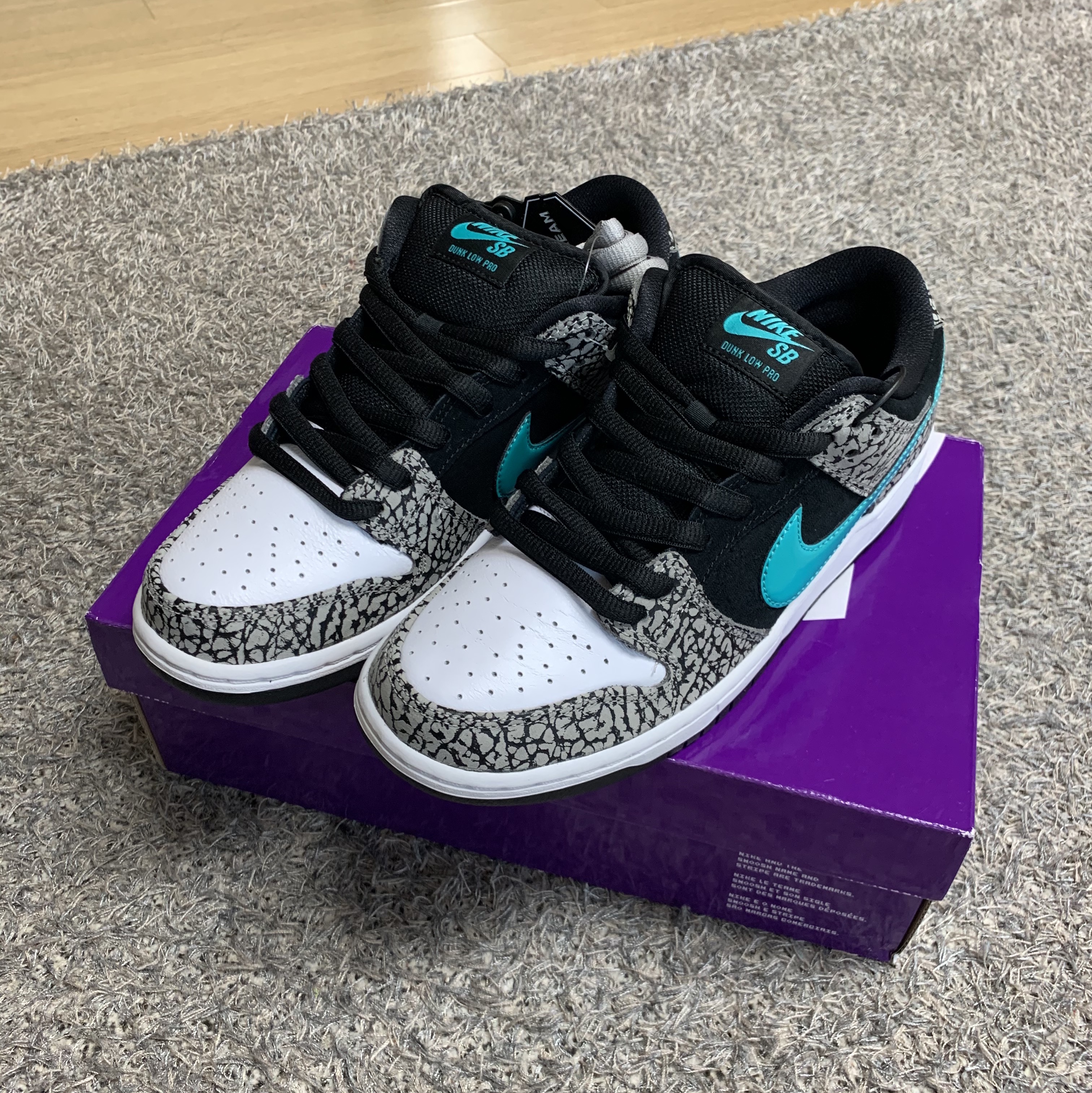 Nike SB Dunk Low Pro Clear Jade 착용 스타일 - 3