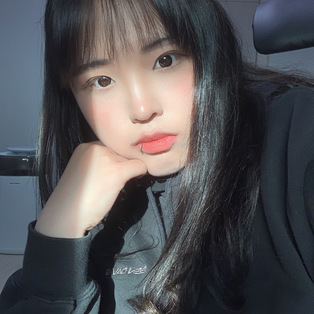 KREAM 프로필 이미지