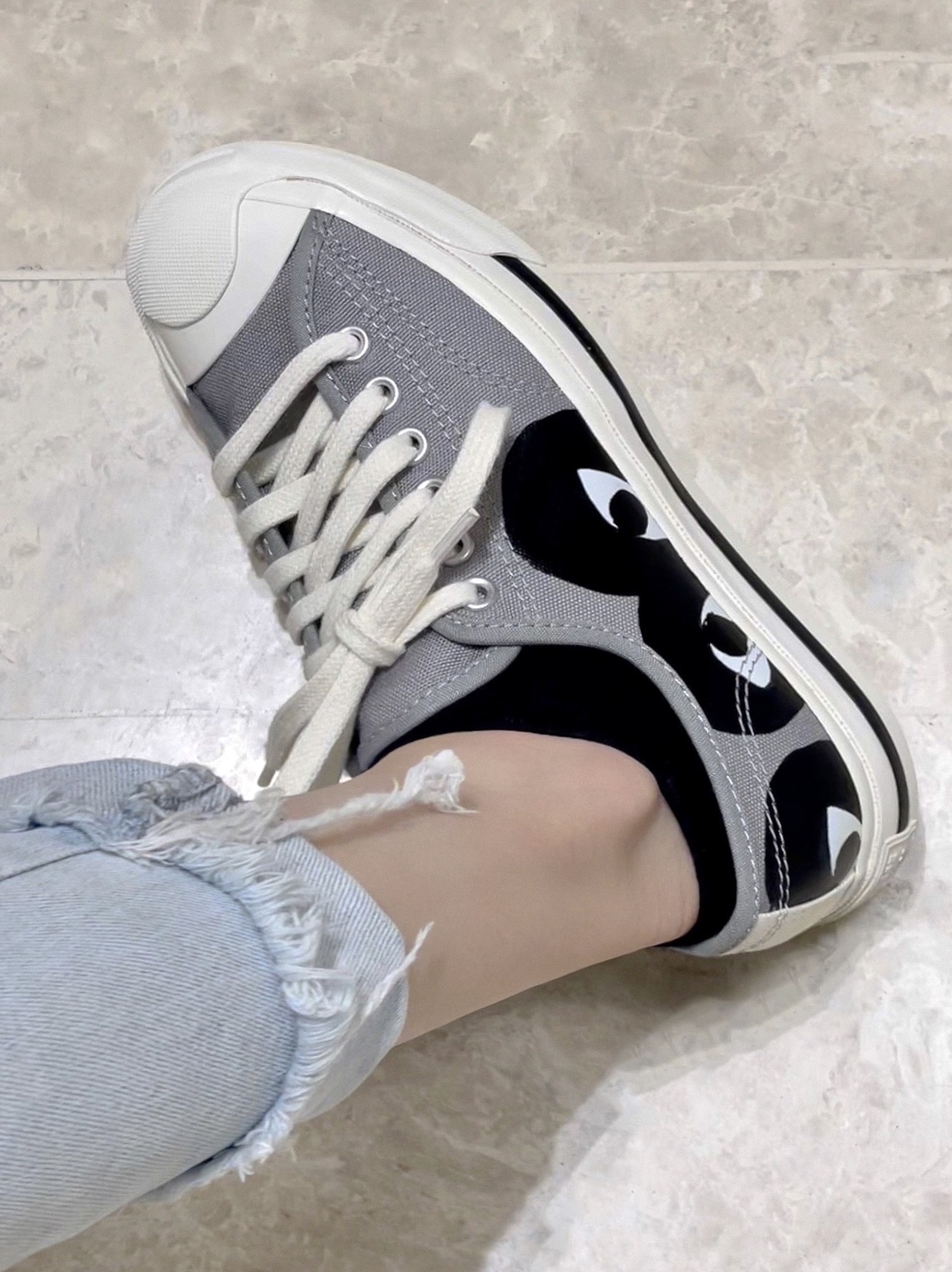 Converse x Play Comme des Garcons Jack Purcell Drizzle Black 착용 스타일