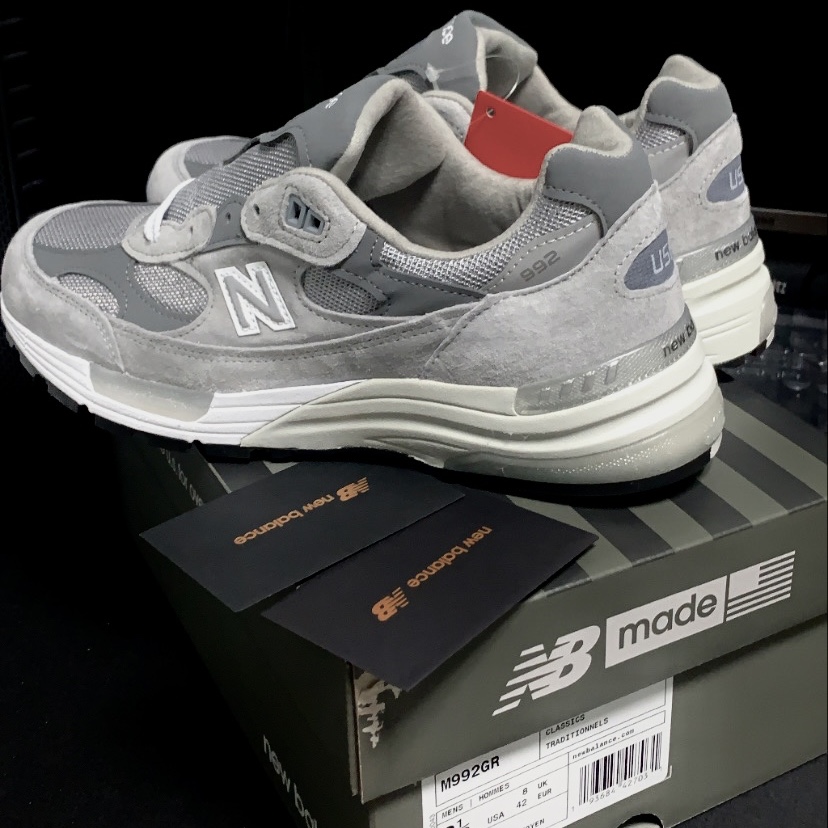 New Balance 992 Made in USA Grey - D Standard 착용 스타일