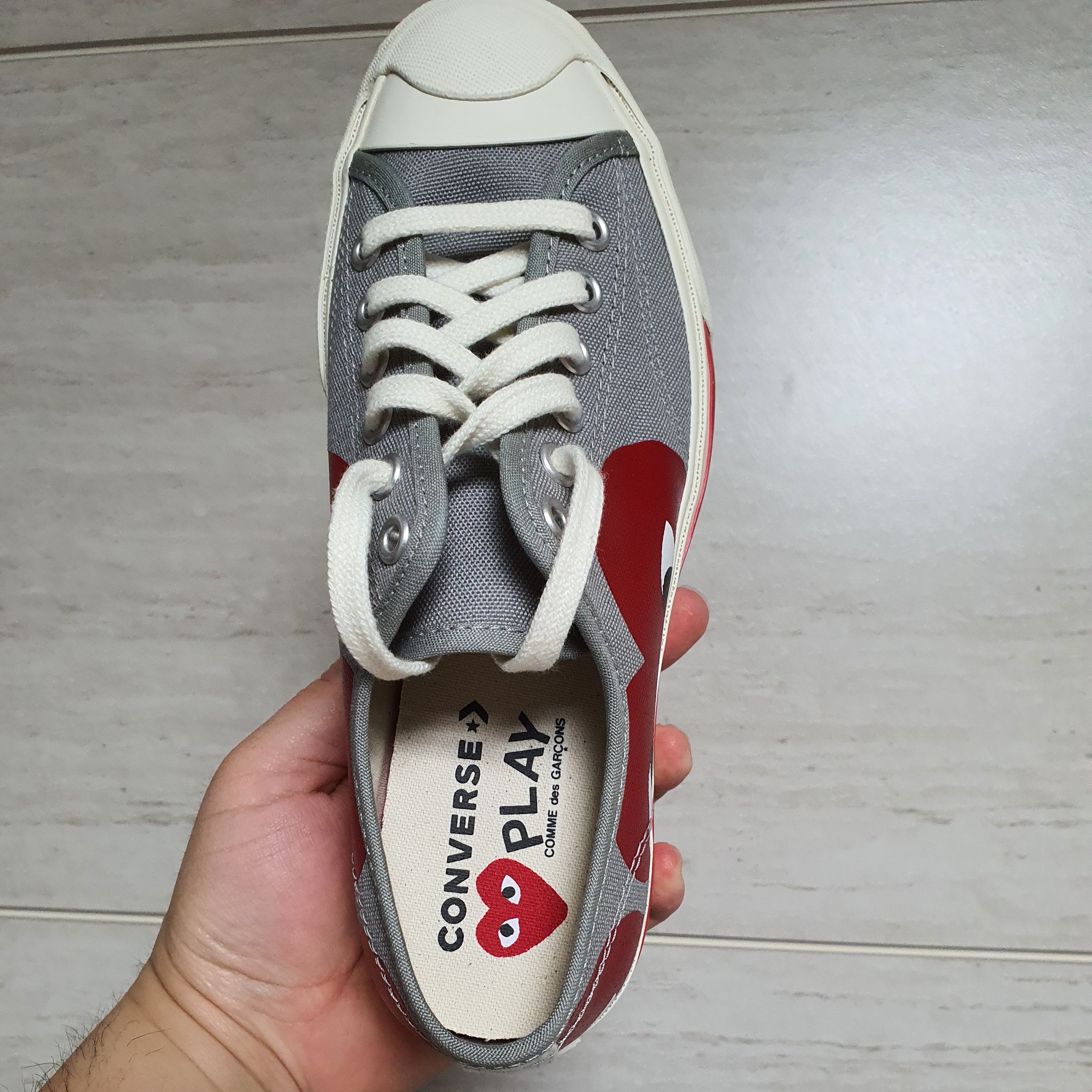 Converse x Play Comme des Garcons Jack Purcell Drizzle Red 착용 스타일 - 4