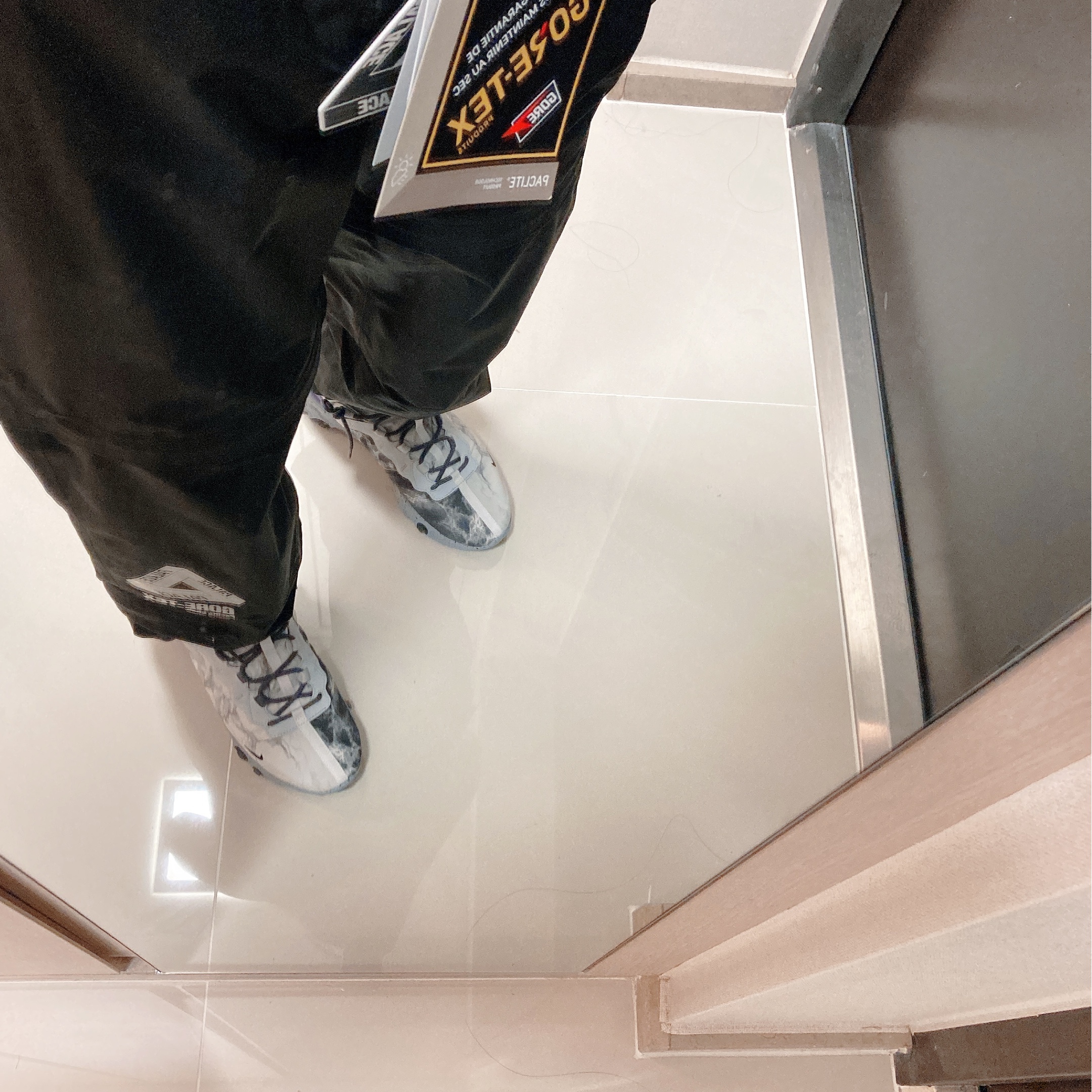 Palace Gore-Tex Zip Off Cargos Black - 21SS, Nike x Kendrick Lamar React Element 55 착용 스타일 - 1