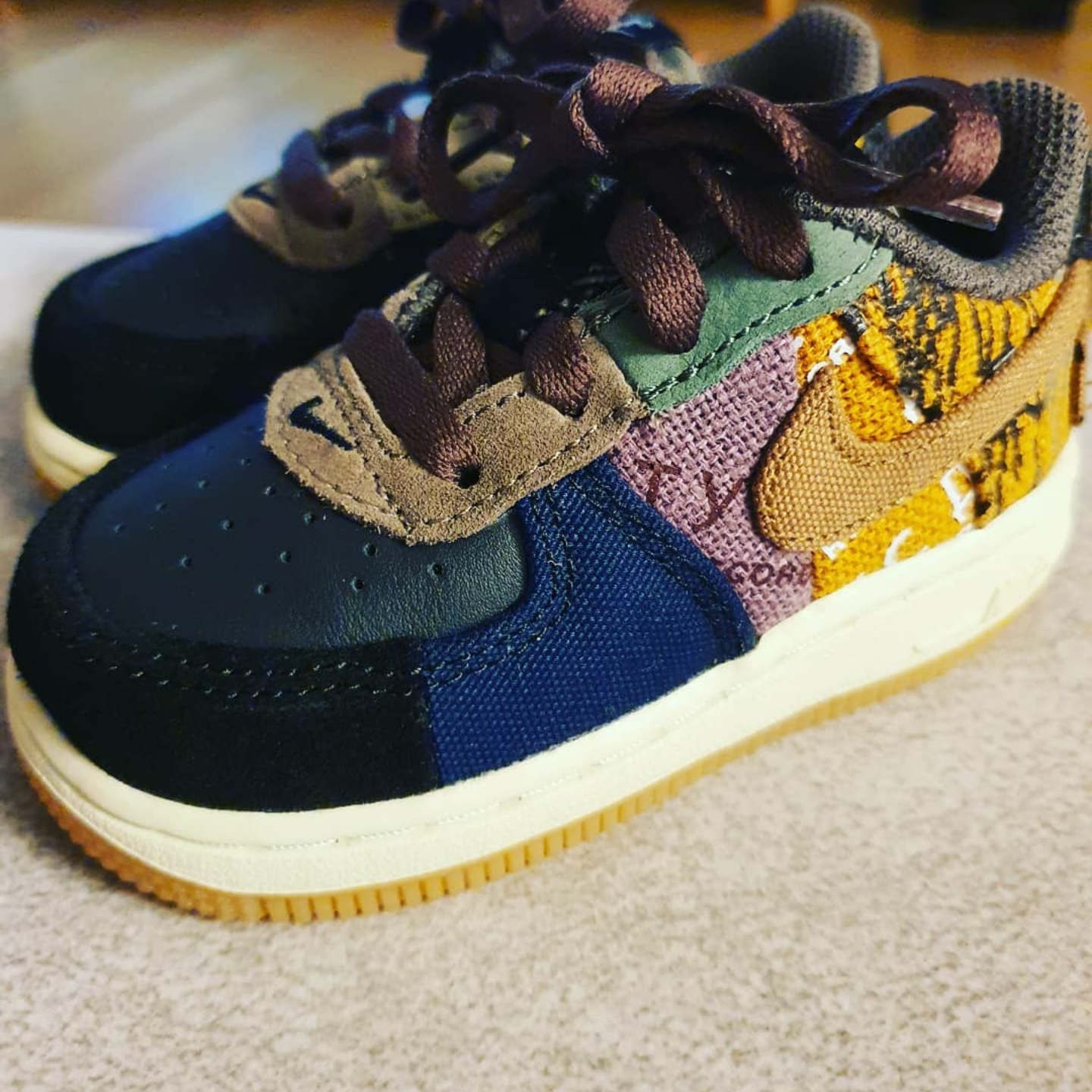 (TD) Nike x Travis Scott Air Force 1 Low Cactus Jack 착용 스타일