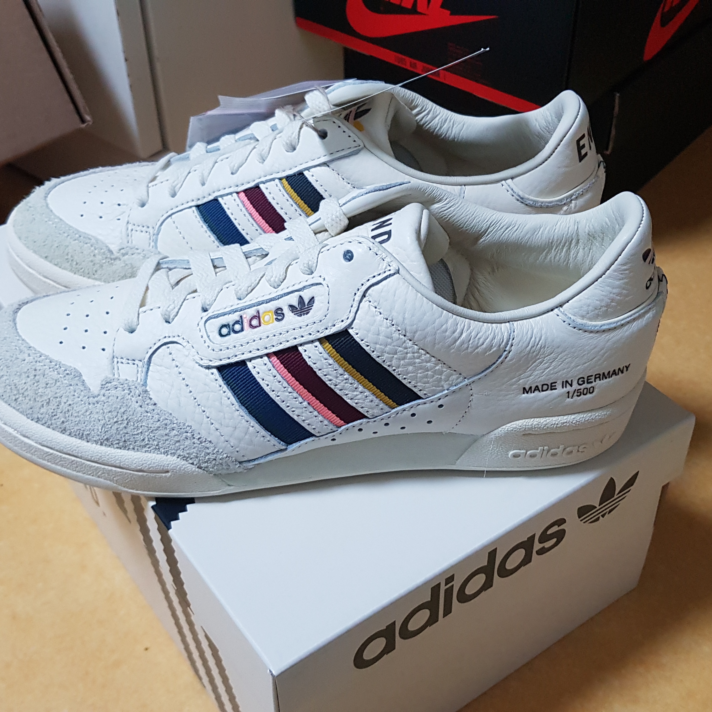 Adidas x END. Continental 80 MIG German Engineering Cream 착용 스타일 - 3