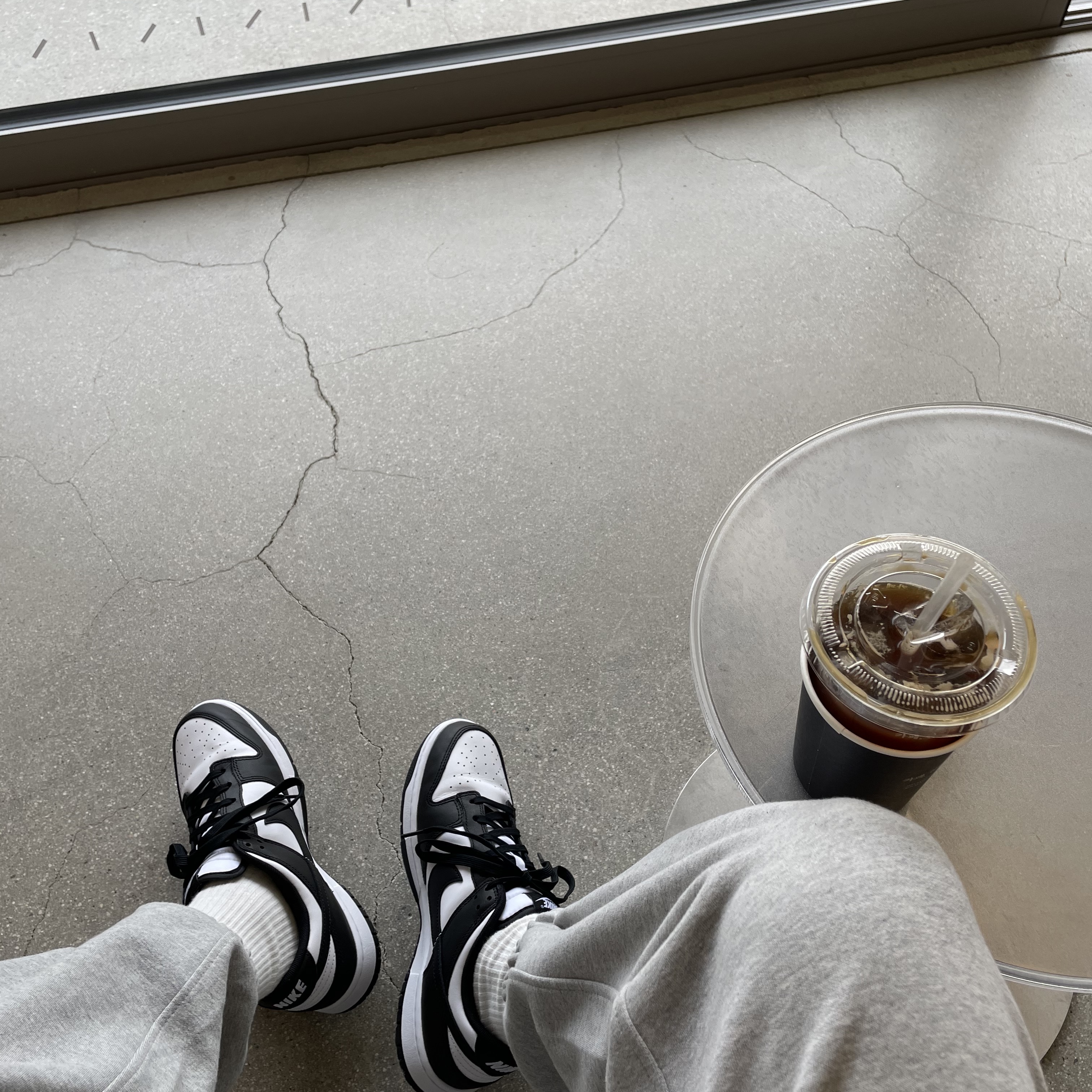 Nike Dunk Low Retro Black 착용 스타일