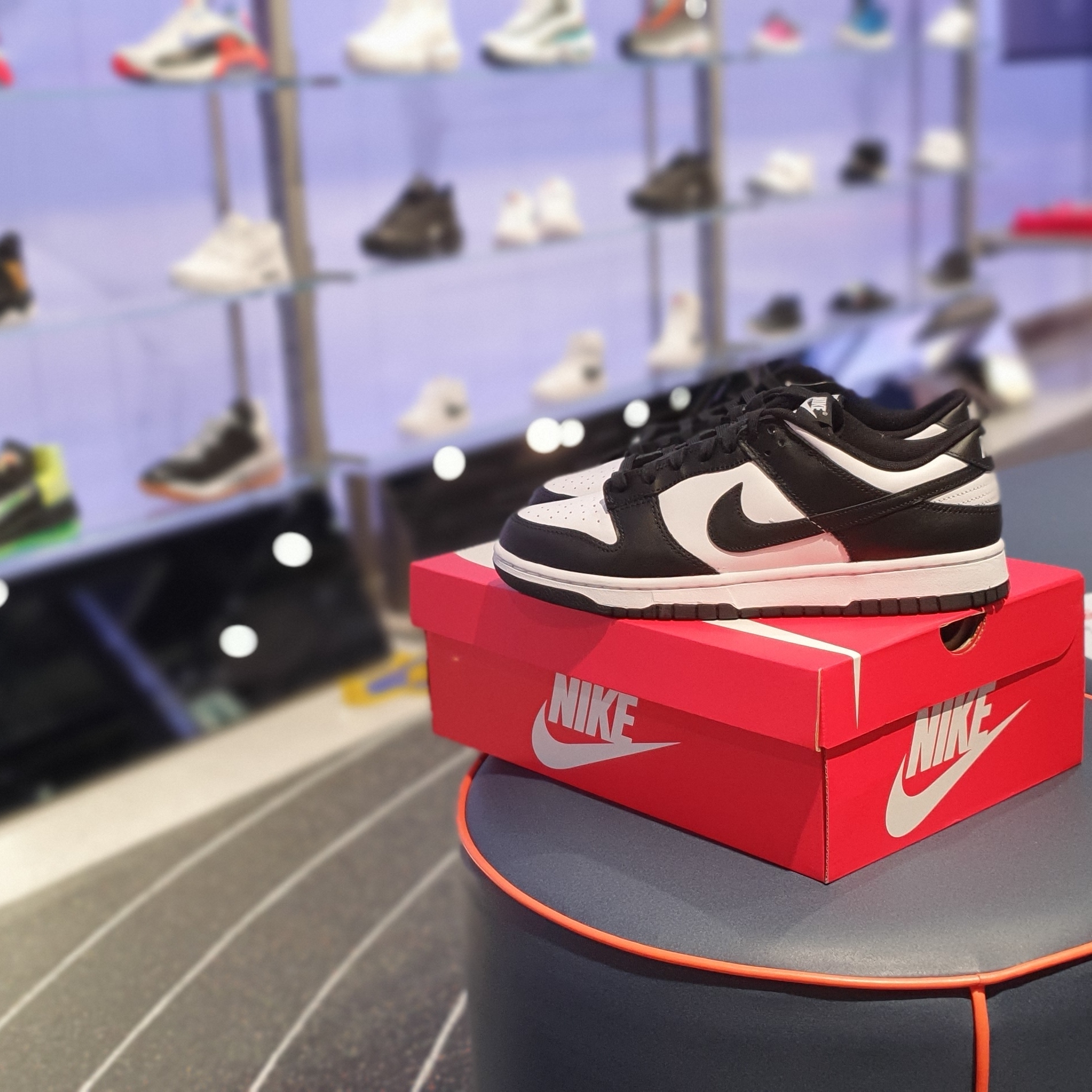 Nike Dunk Low Retro Black 착용 스타일