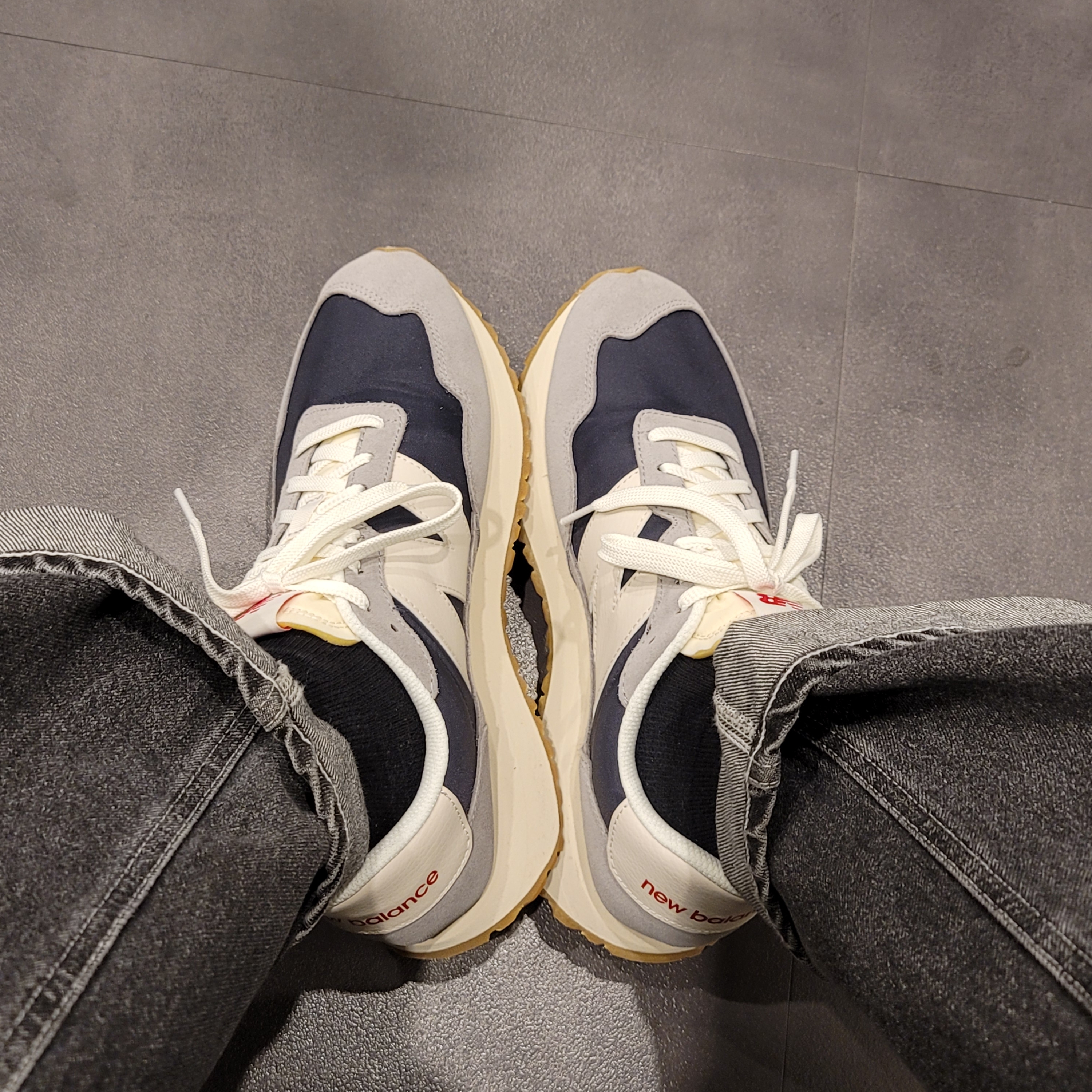 New Balance 237 Marblehead 착용 스타일