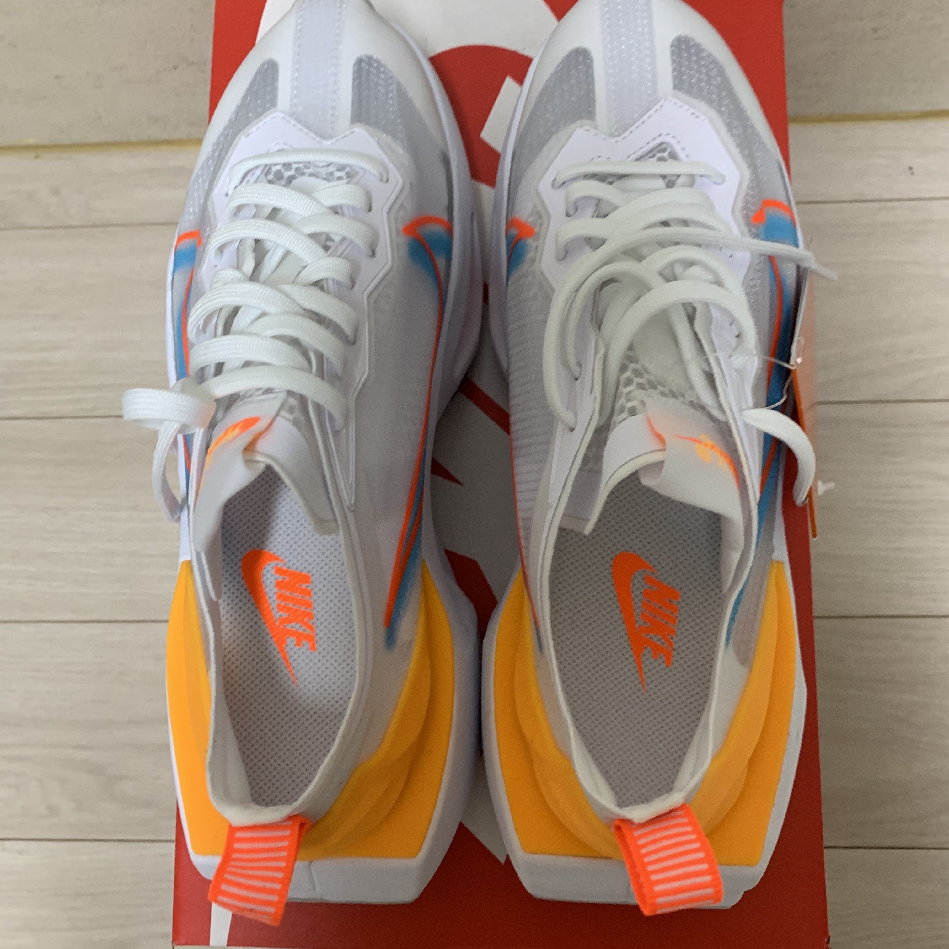 (W) Nike ZoomX Vista Grind White Hyper Crimson 착용 스타일 - 4
