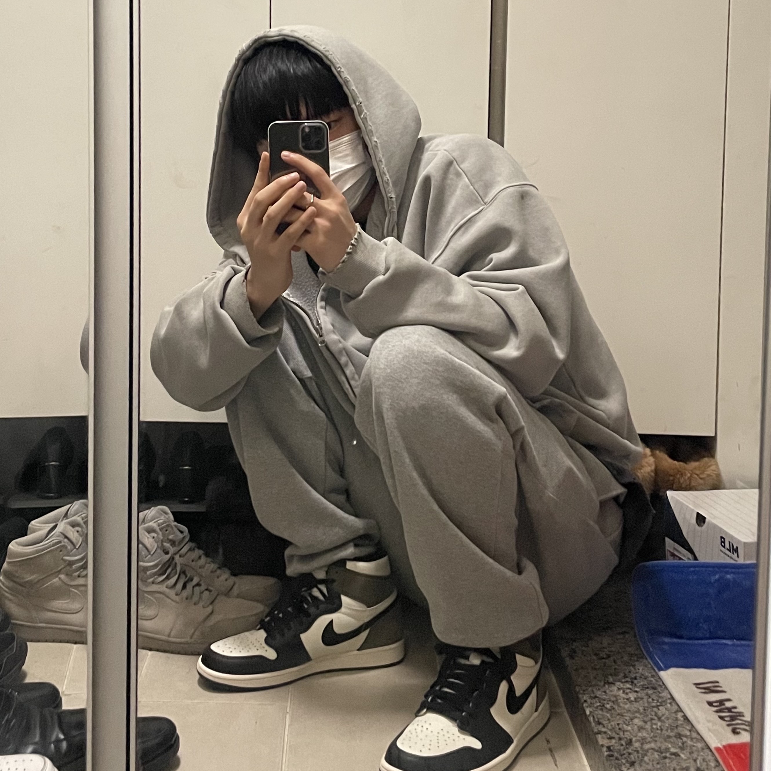 Jordan 1 Retro High OG Black Mocha 착용 스타일