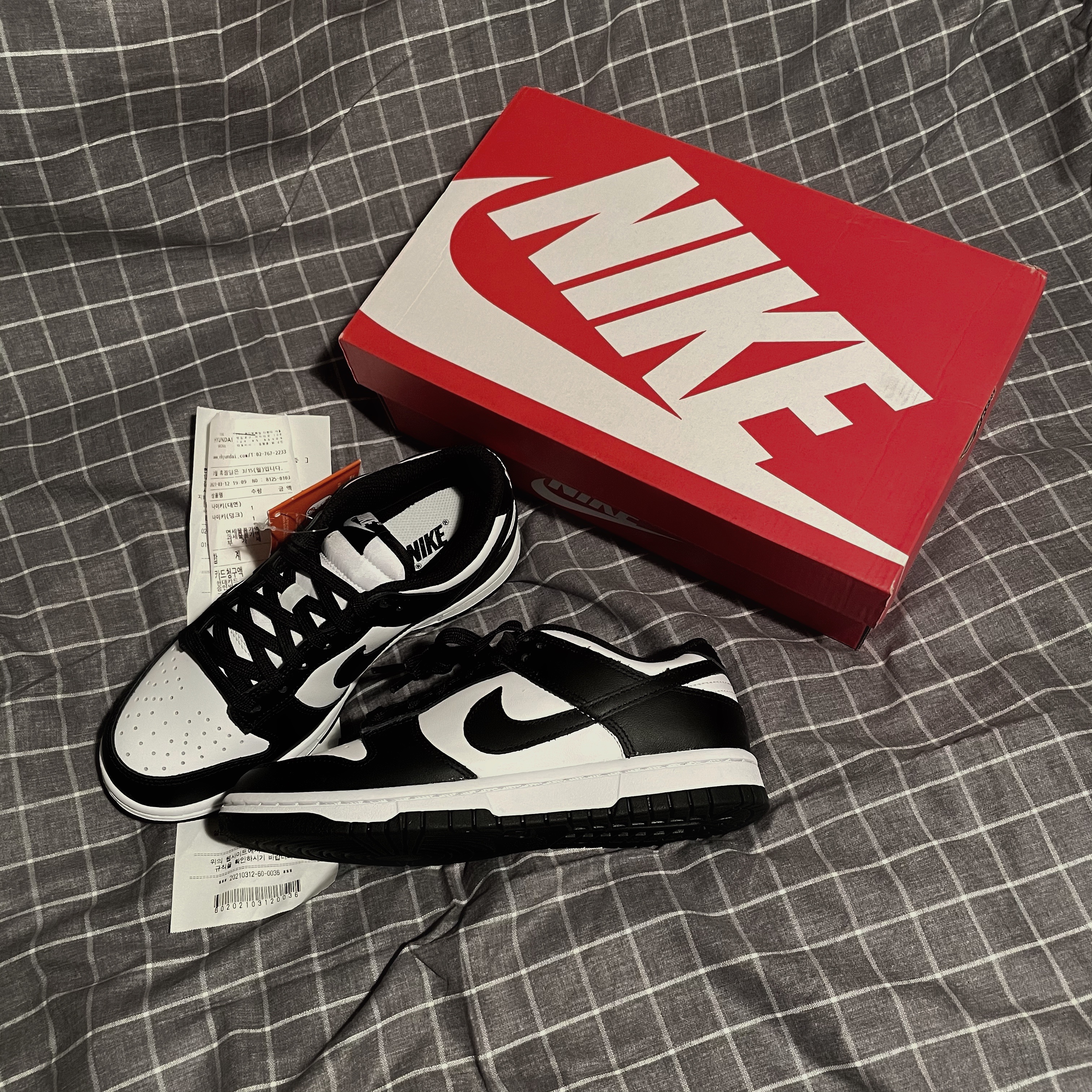 (W) Nike Dunk Low Black 착용 스타일 - 2