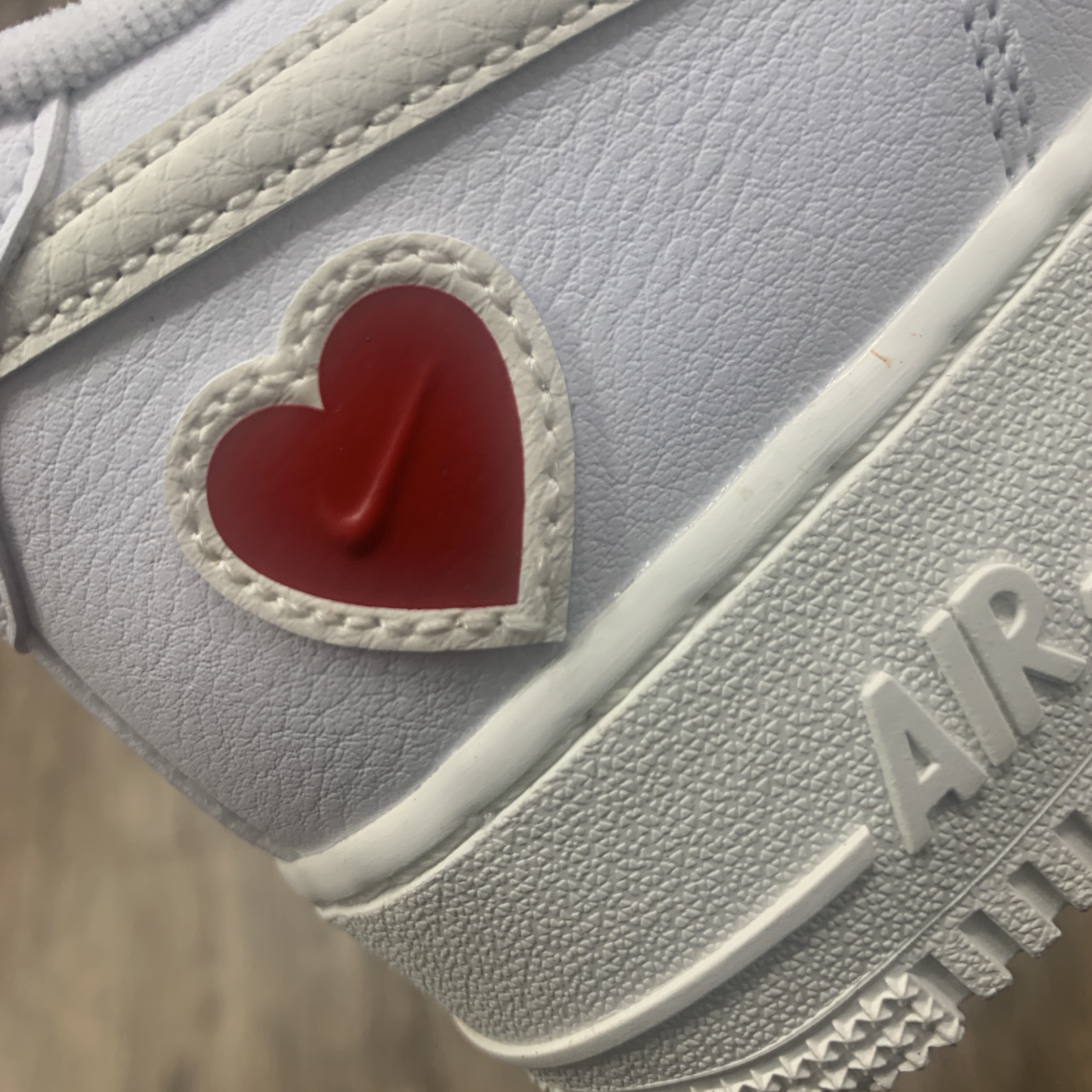 Nike Air Force 1 Low Valentine Day 2021 착용 스타일