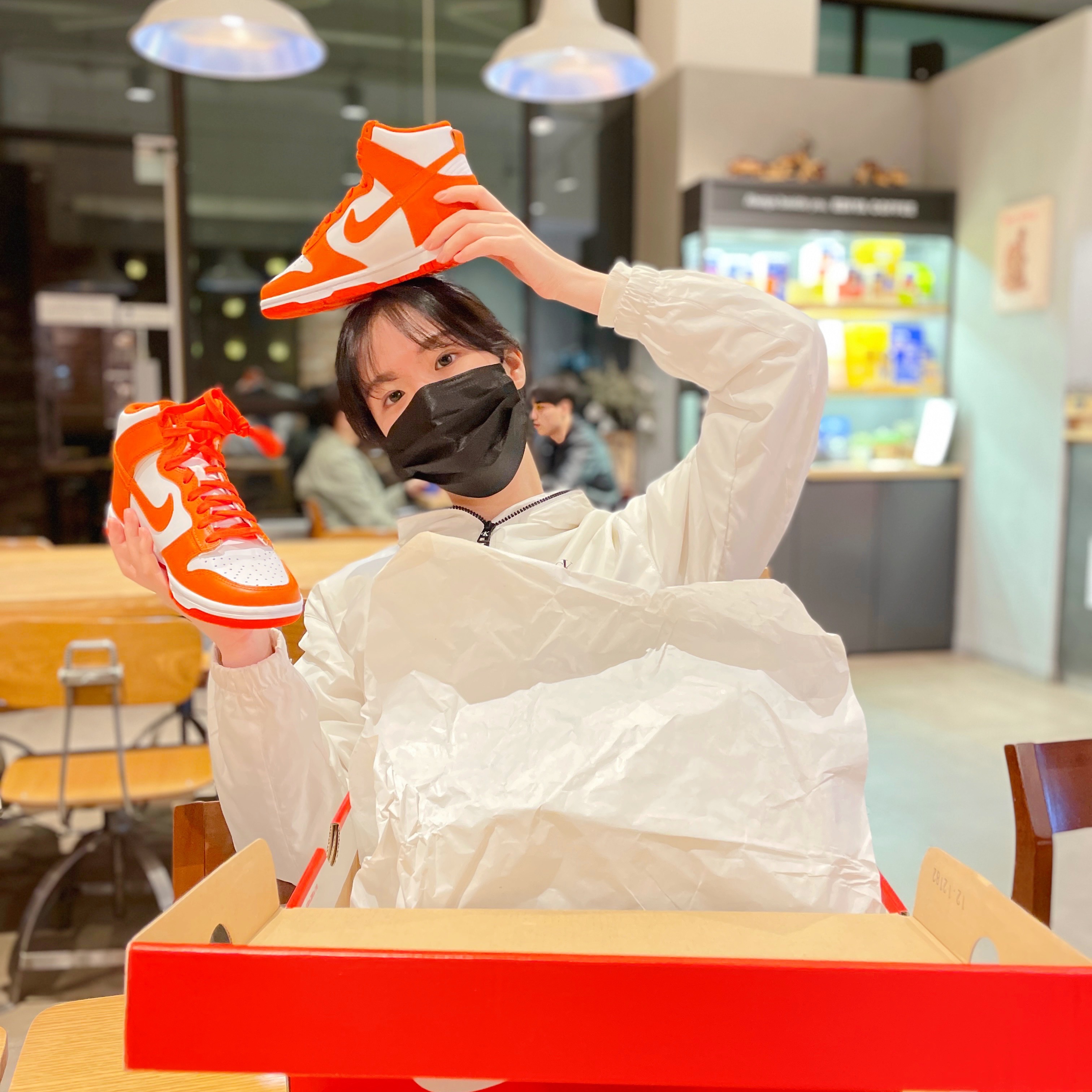 (W) Nike Dunk High Orange Blaze, Nike Dunk High Retro Orange Blaze 착용 스타일 - 2