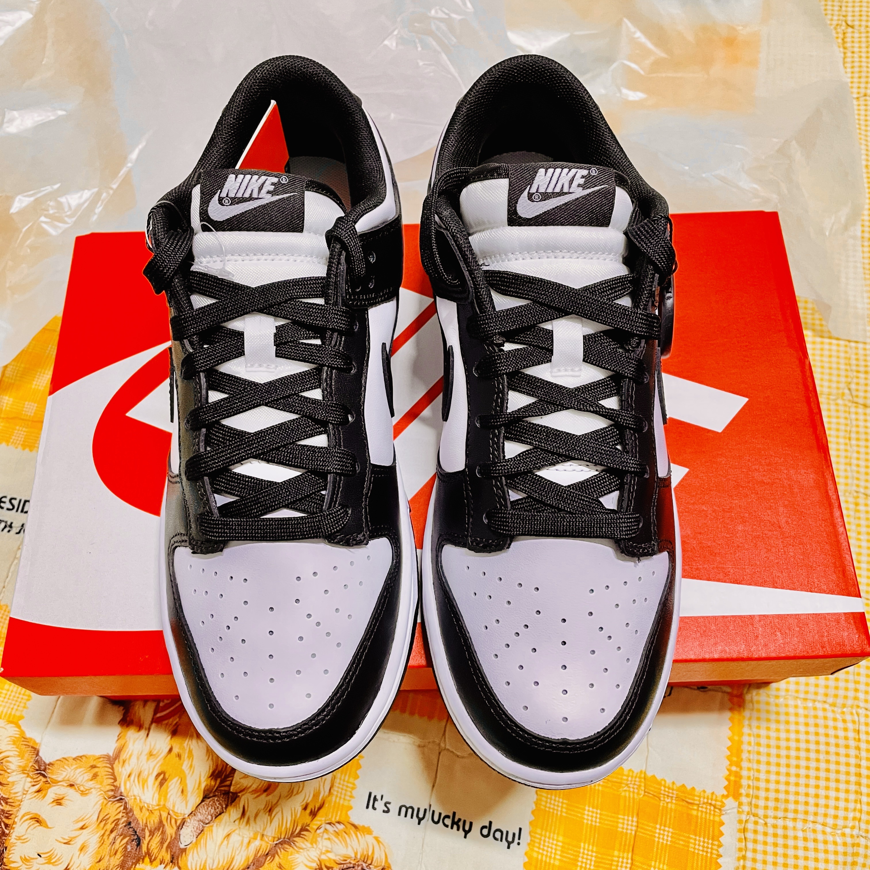Nike Dunk Low Retro Black 착용 스타일 - 1