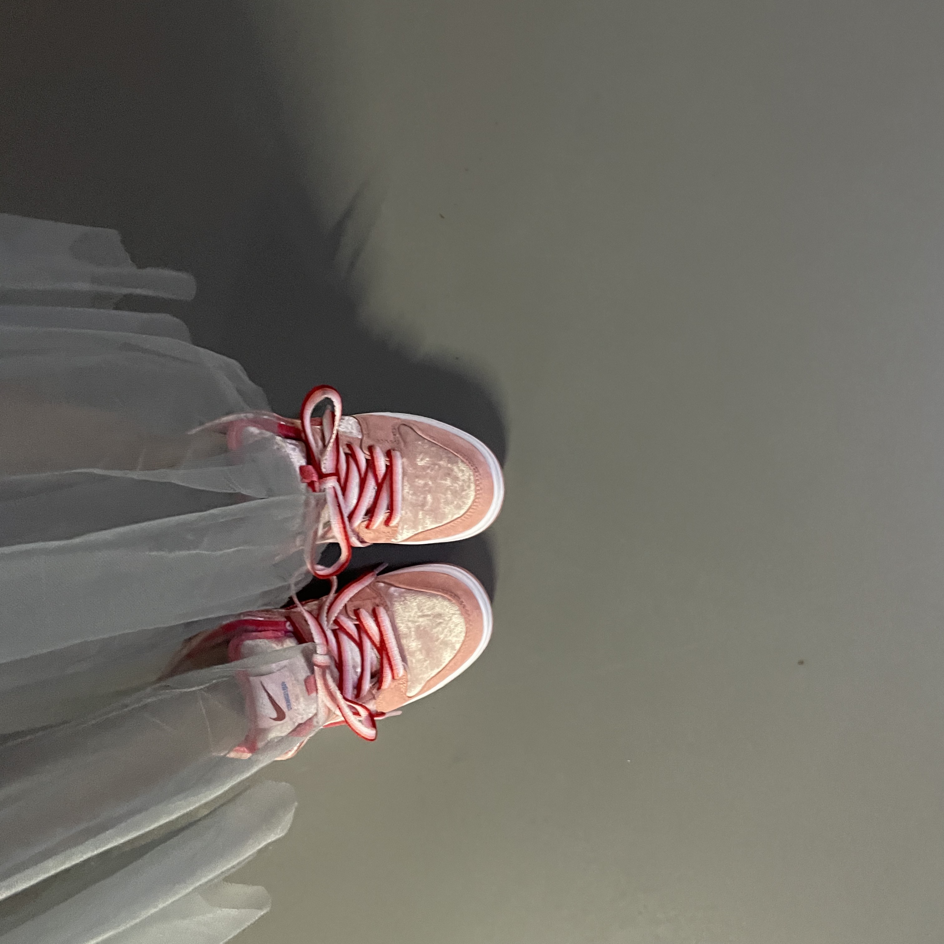 Nike x StrangeLove SB Dunk Low Pink (Regular Box) 착용 스타일 - 2