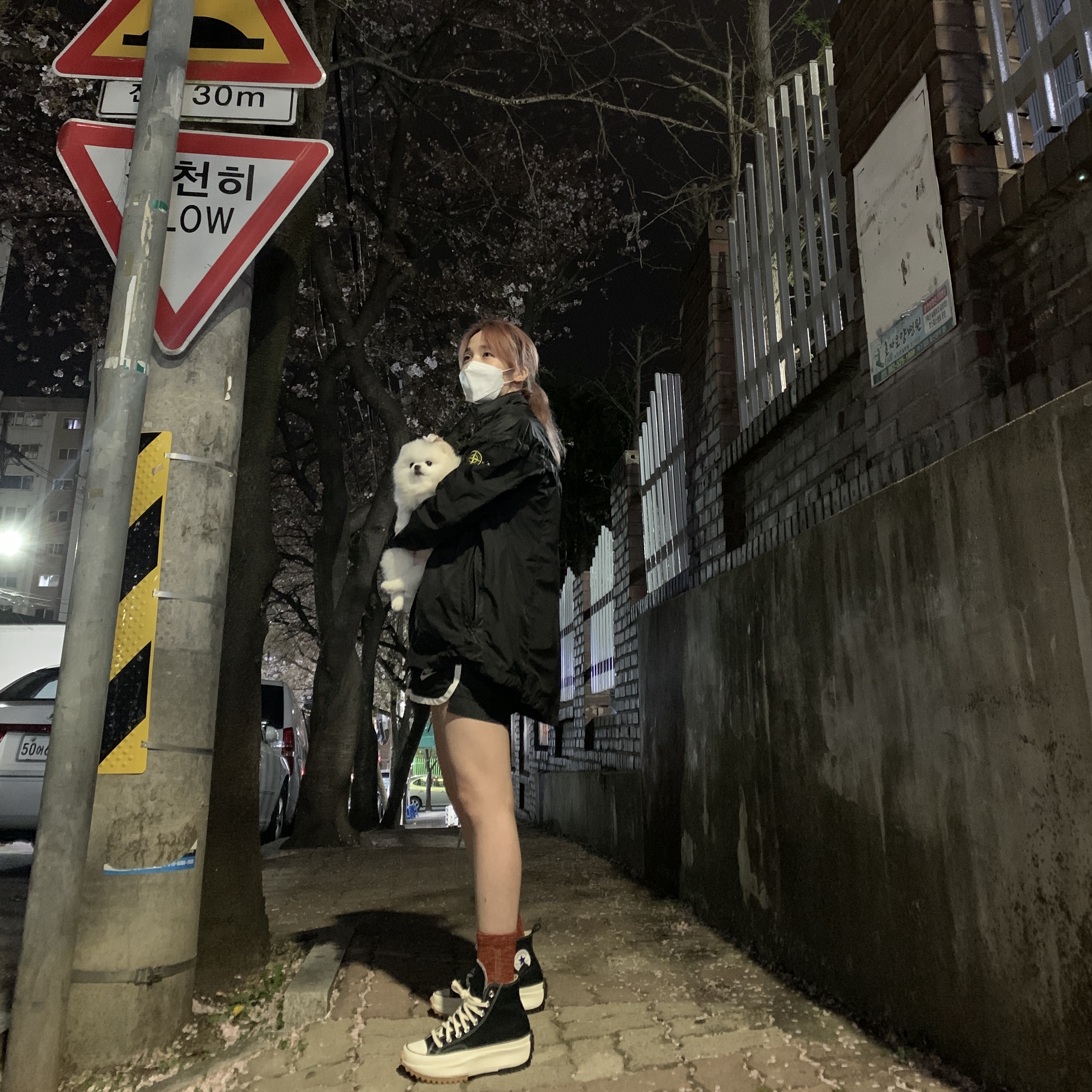 Converse x JW Anderson Run Star Hike Hi Black 착용 스타일 - 1