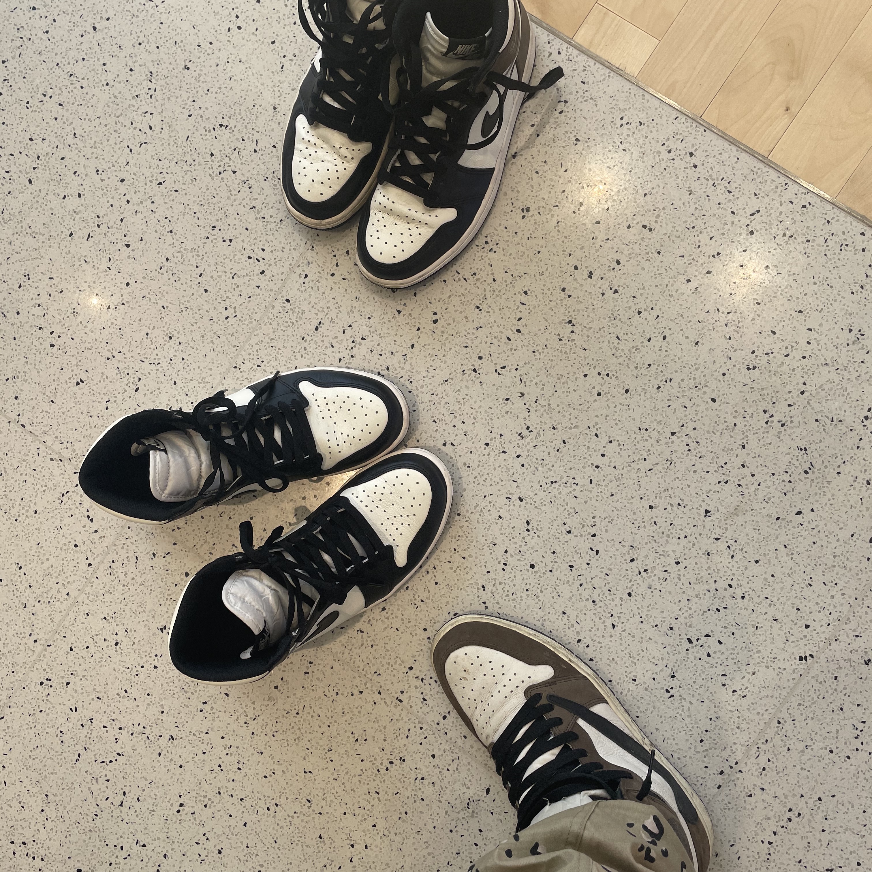 Jordan 1 x Travis Scott Retro High OG SP Mocha, Jordan 1 Retro High OG Black Mocha 착용 스타일