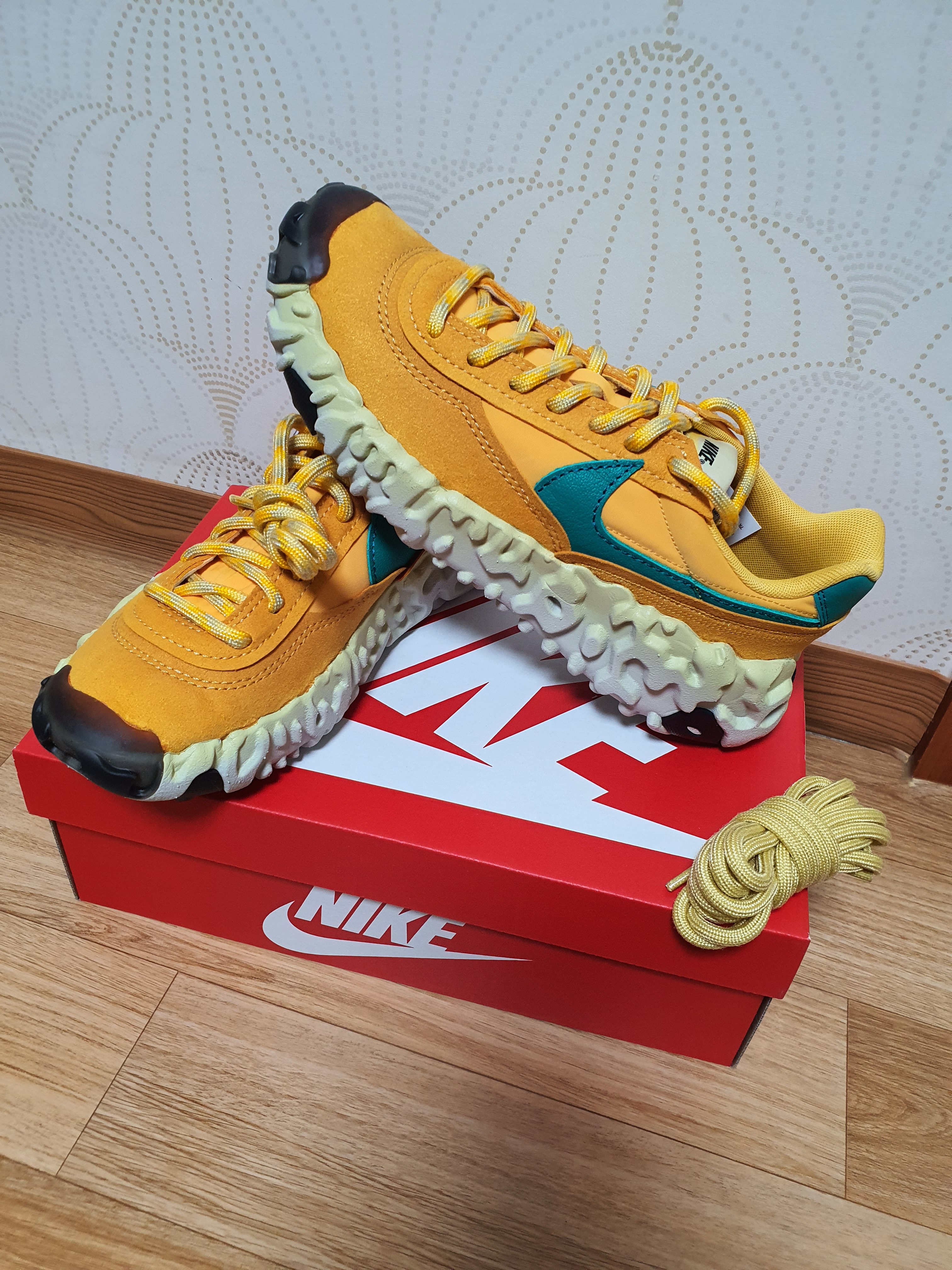Nike Overbreak SP Khaki, Nike Overbreak SP College Grey 착용 스타일 - 1