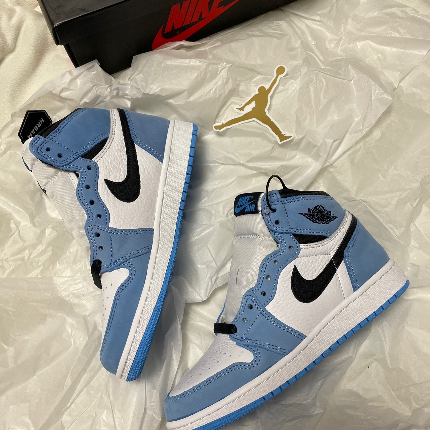 Jordan 1 Retro High OG University Blue, (GS) Jordan 1 Retro High OG University Blue 착용 스타일