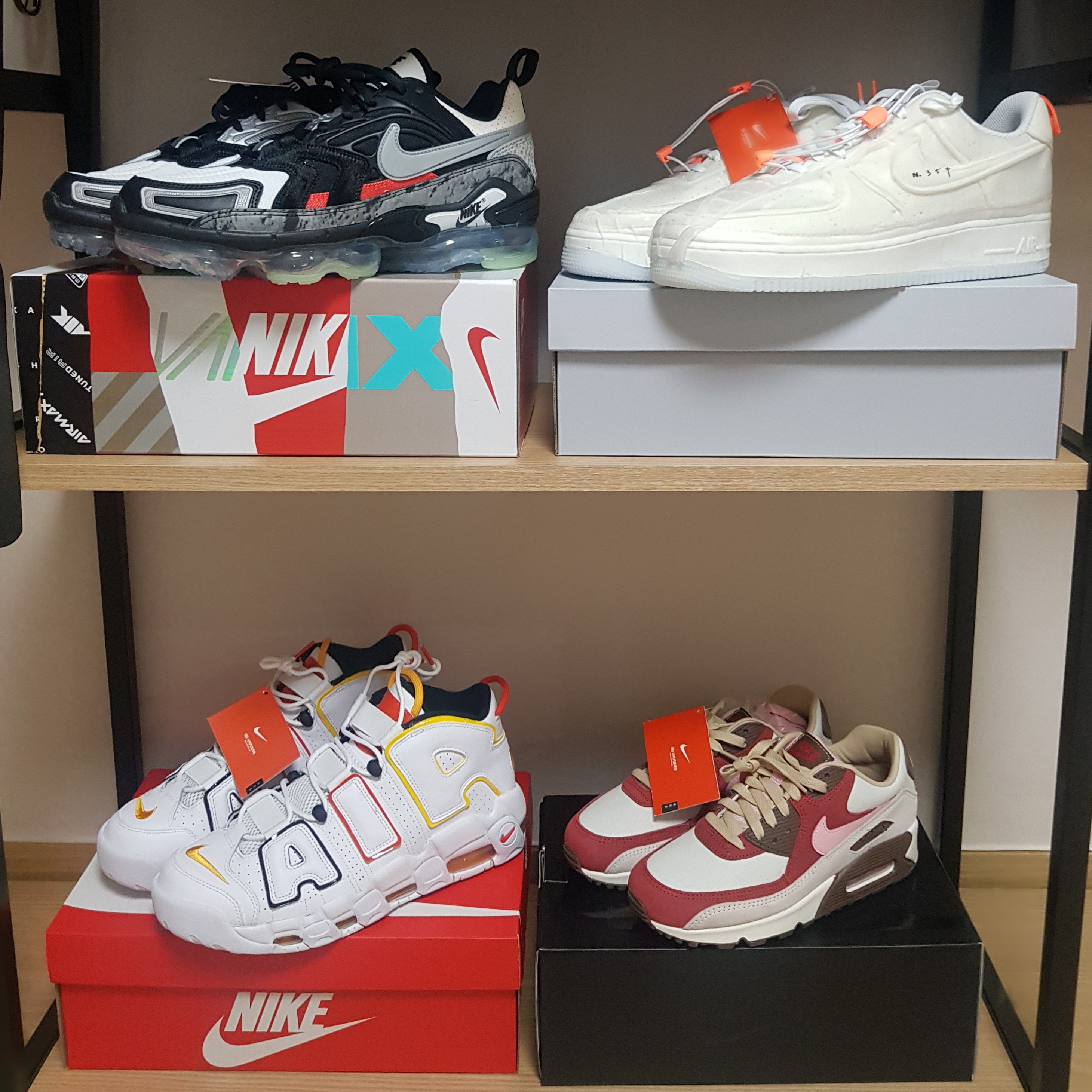 Nike Air VaporMax EVO NRG Collecter's Closet, Nike Air Force 1 Experimental Sail 착용 스타일