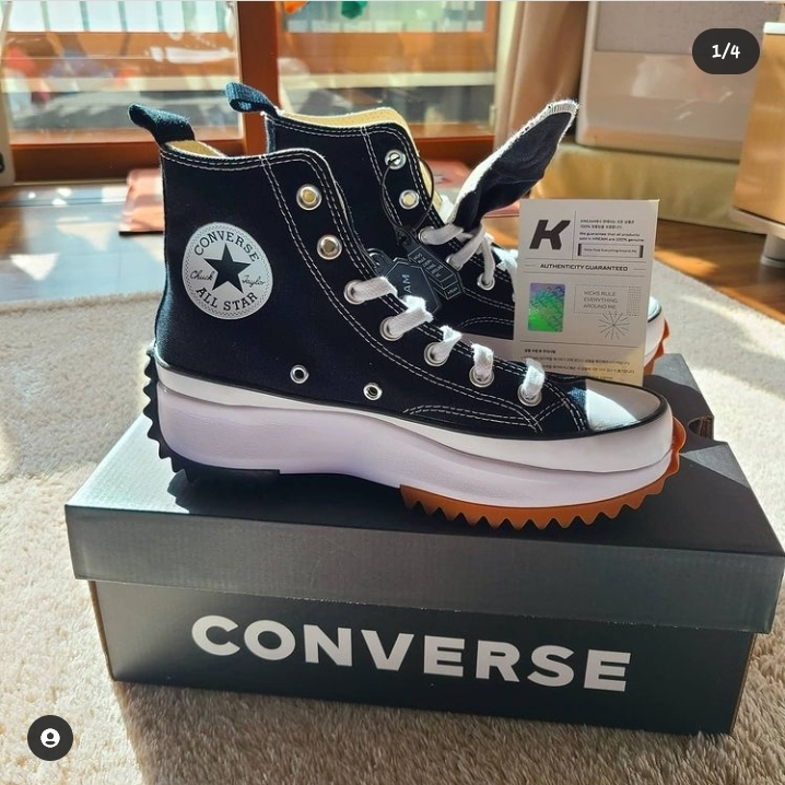 Converse Run Star Hike Hi Black White Gum 착용 스타일 - 2
