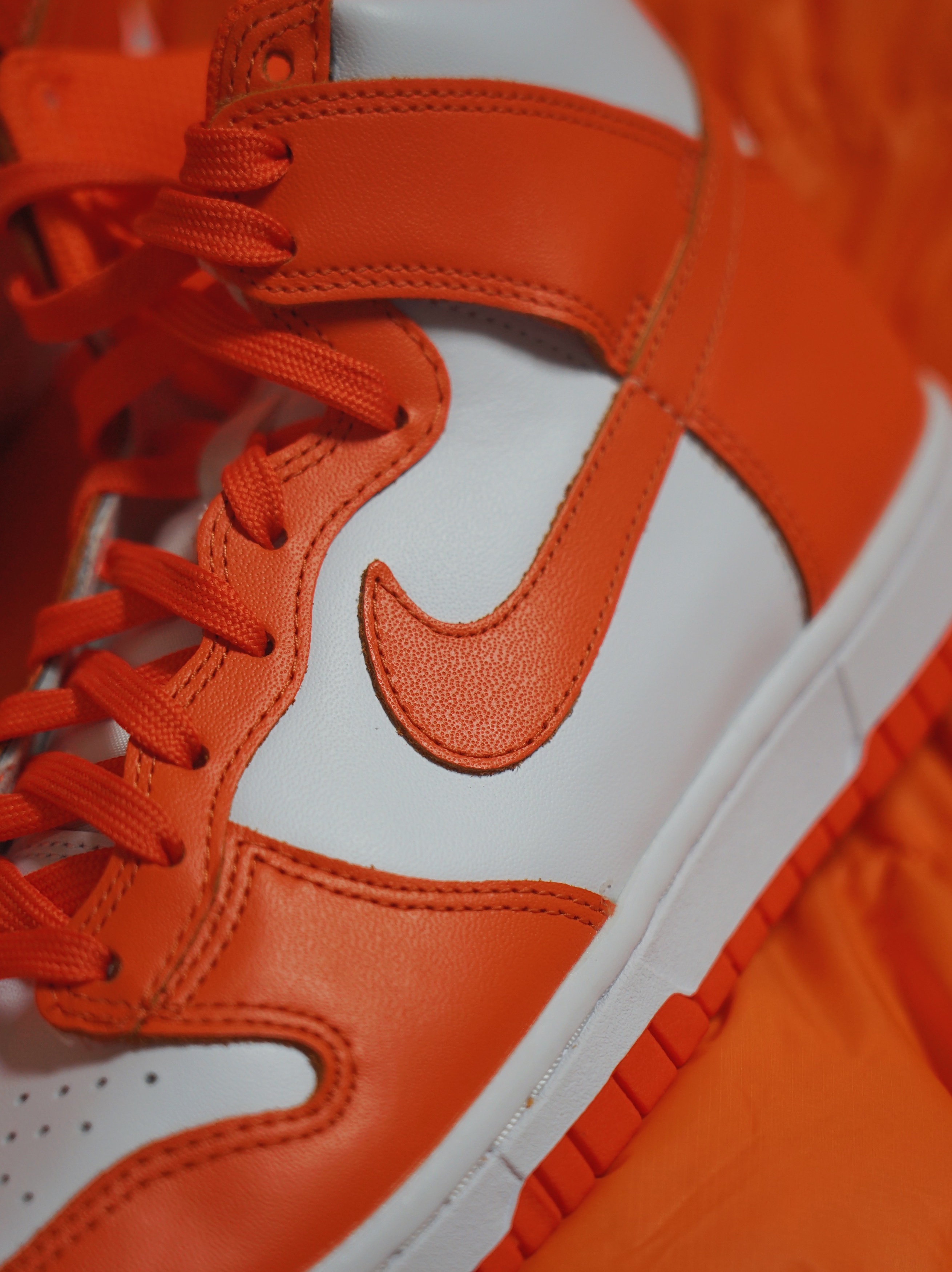 (W) Nike Dunk High Orange Blaze 착용 스타일 - 3