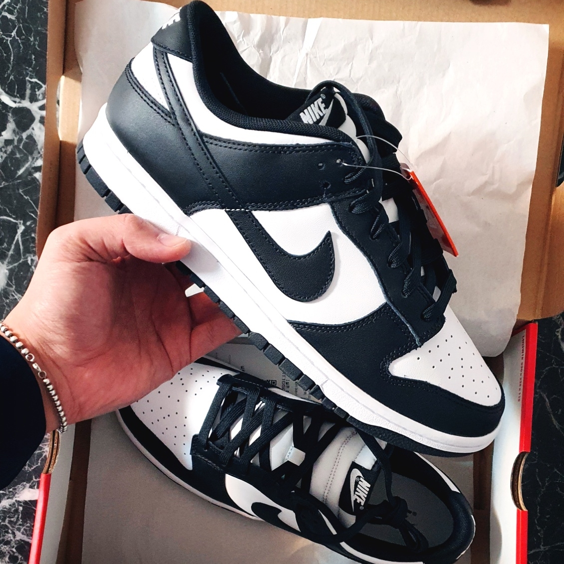 Nike Dunk Low Retro Black 착용 스타일