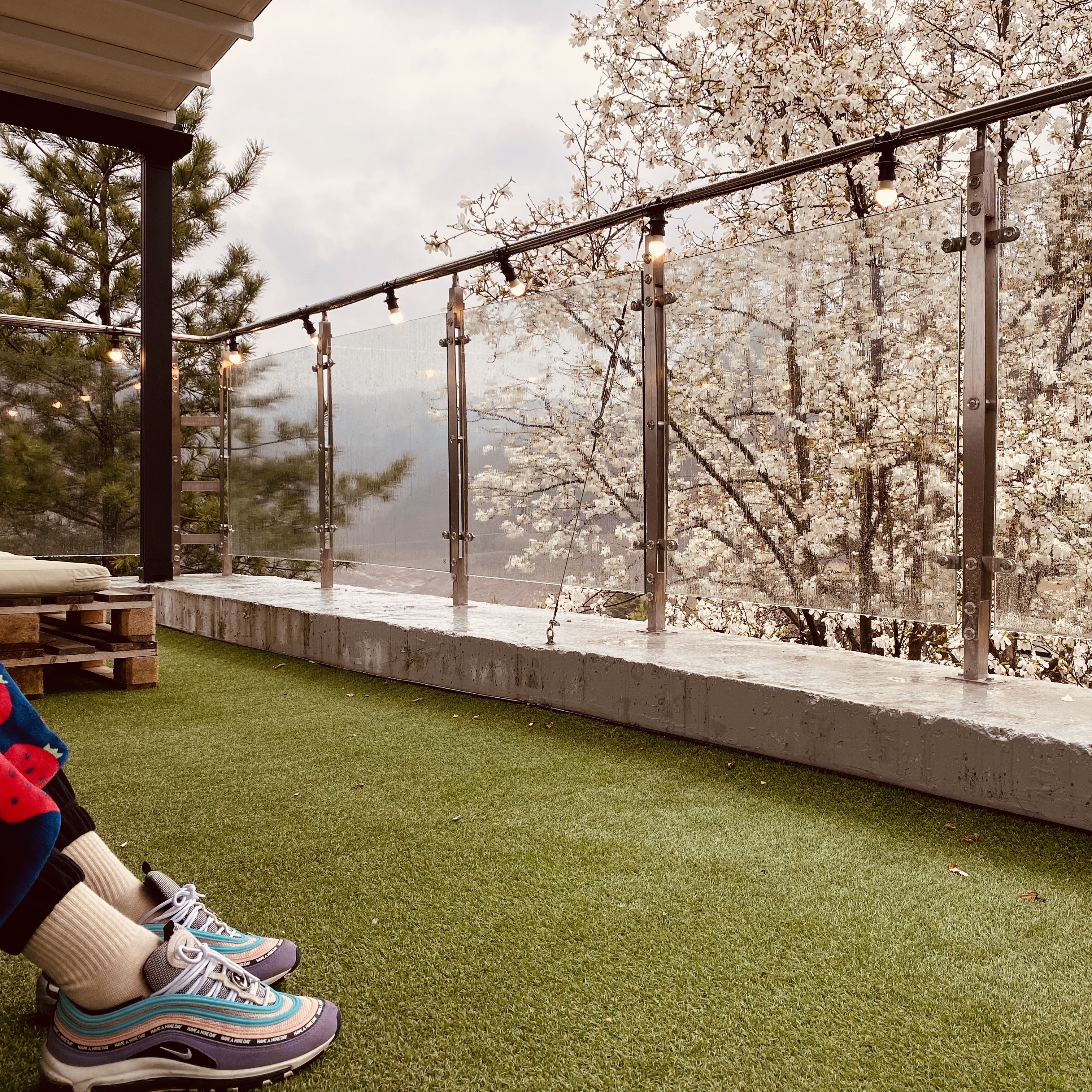Nike Air Max 97 Have a Nike Day 착용 스타일